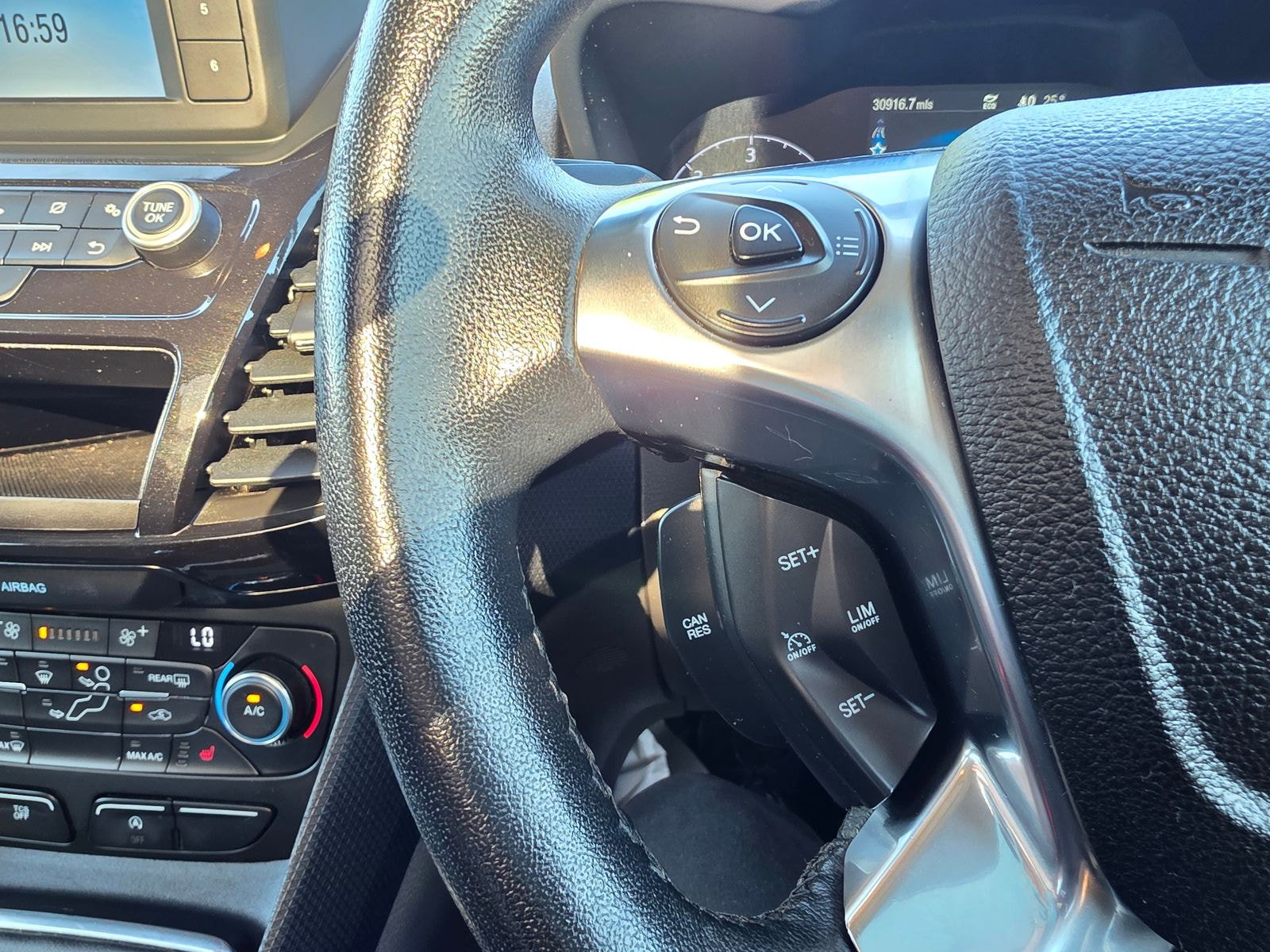 Ford Tourneo Connect 1.5 EcoBlue Titanium MPV 5dr Diesel Manual Euro 6 (s/s) (120 ps) 5dr Manual 2021