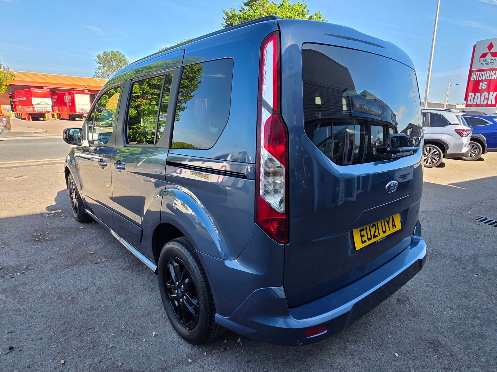 Ford Tourneo Connect 1.5 EcoBlue Titanium MPV 5dr Diesel Manual Euro 6 (s/s) (120 ps) 5dr Manual 2021