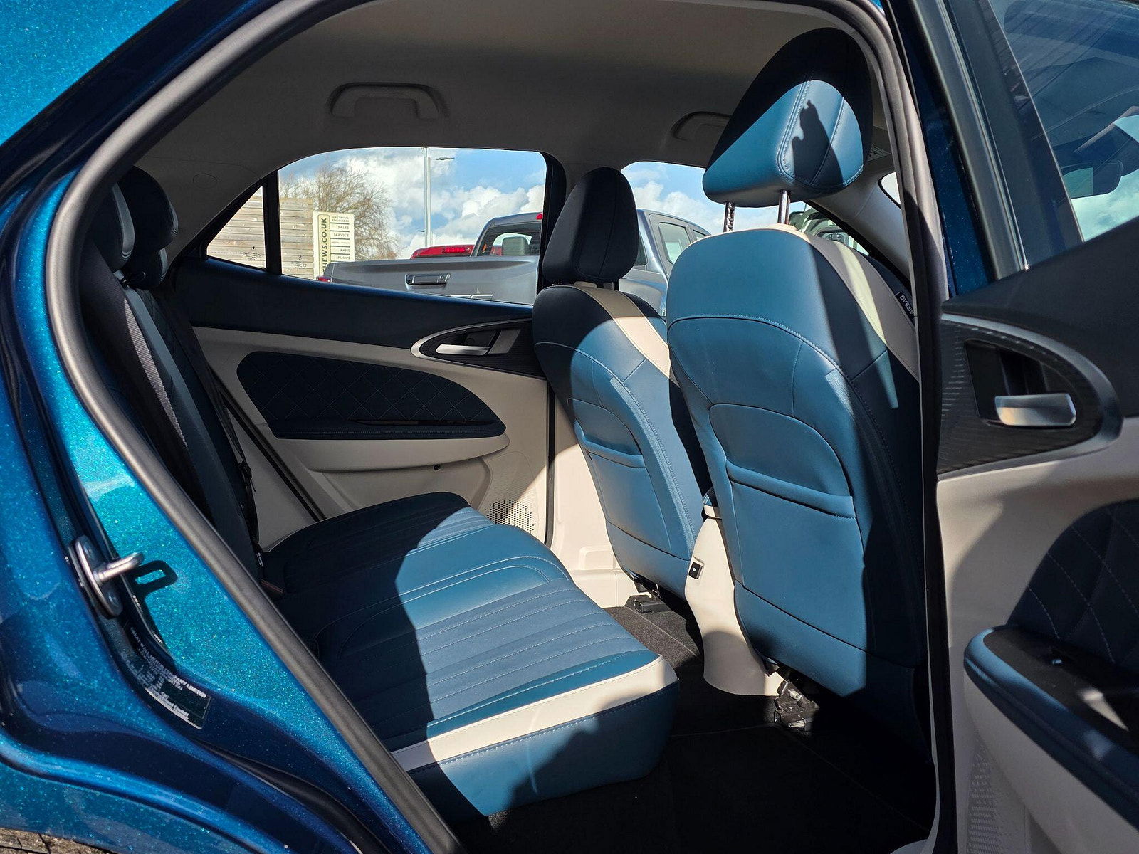 GWM Funky Cat 48kWh First Edition Auto 5dr 5dr Automatic 2023