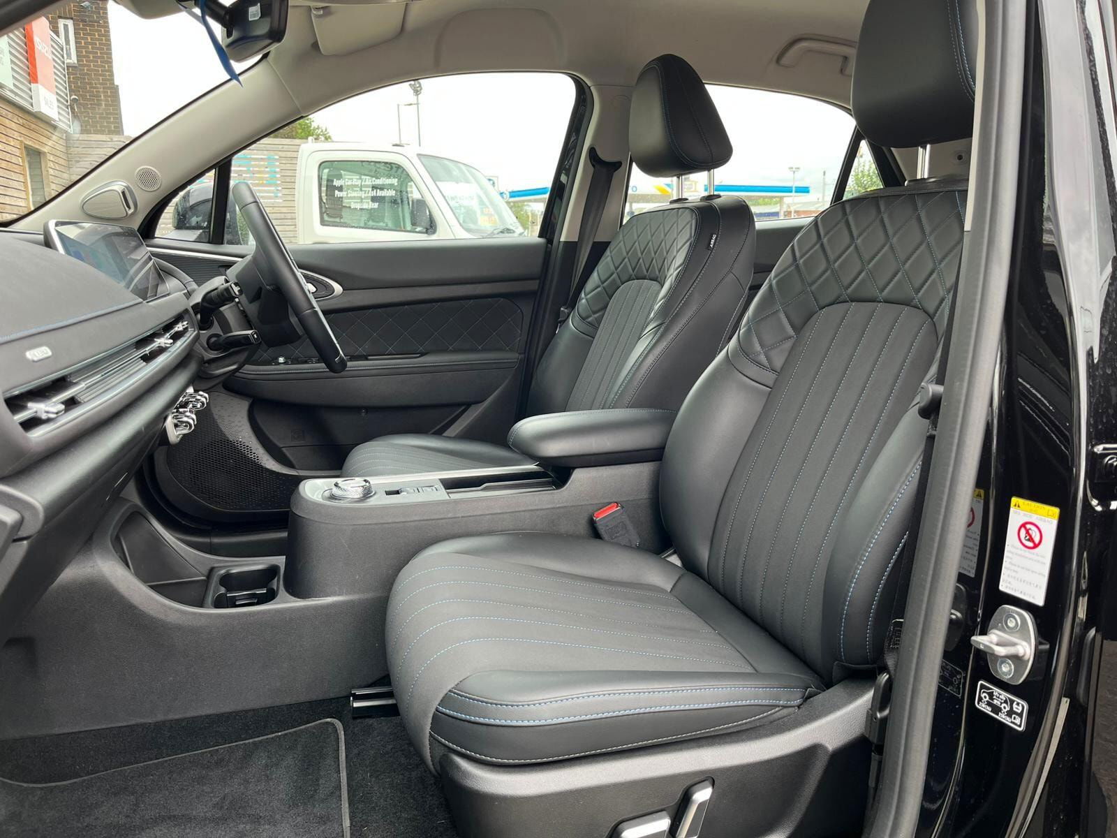 GWM Funky Cat 48kWh First Edition Auto 5dr 5dr Automatic 2023