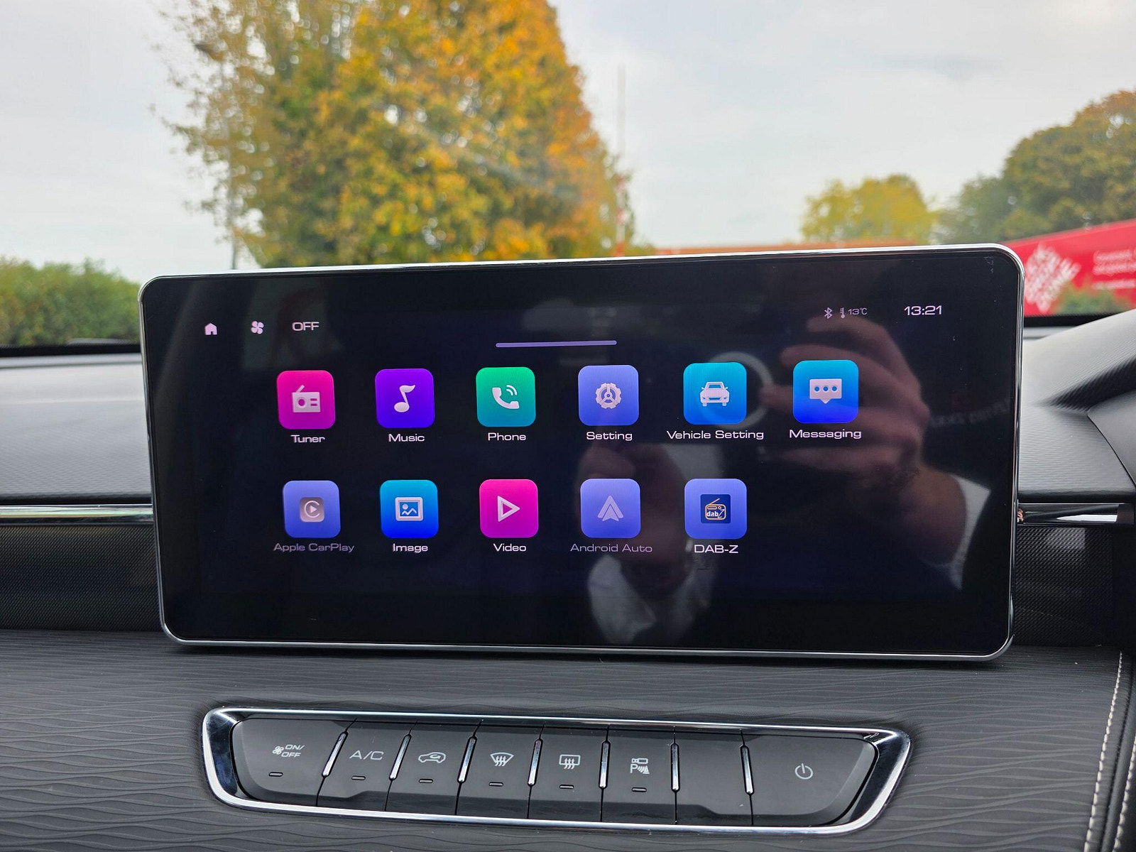 GWM Haval jolion pro 1.5 Lux DHT Euro 6 (s/s) 5dr 5dr Automatic 2025