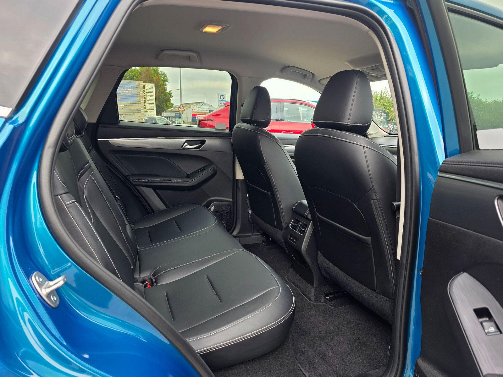 GWM Haval jolion pro 1.5 Lux DHT Euro 6 (s/s) 5dr 5dr Automatic 2025