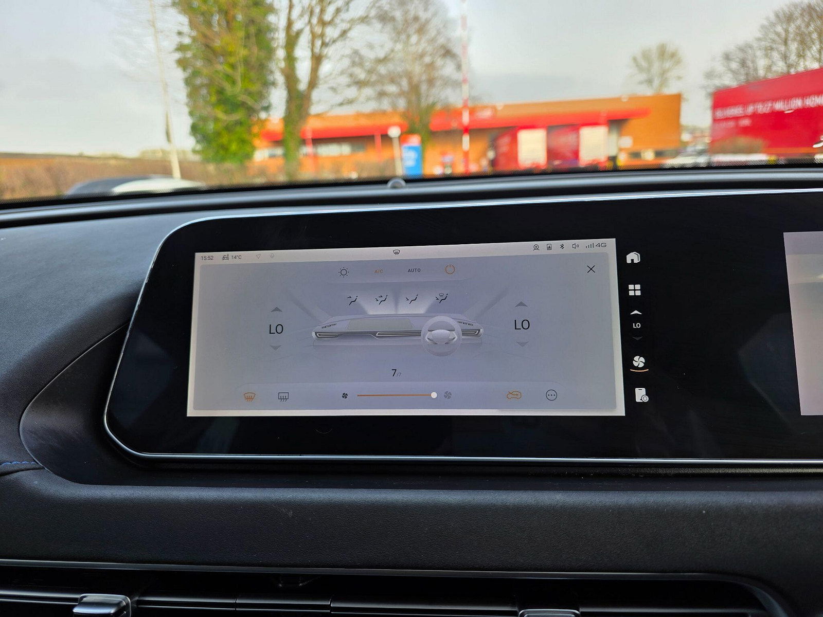 GWM ORA 03 48kWh PURE+ Auto 5dr 5dr Automatic 2024