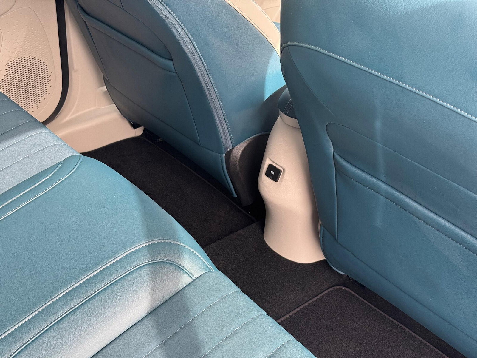 GWM ORA 03 48kWh PURE+ Auto 5dr 5dr Automatic 2024