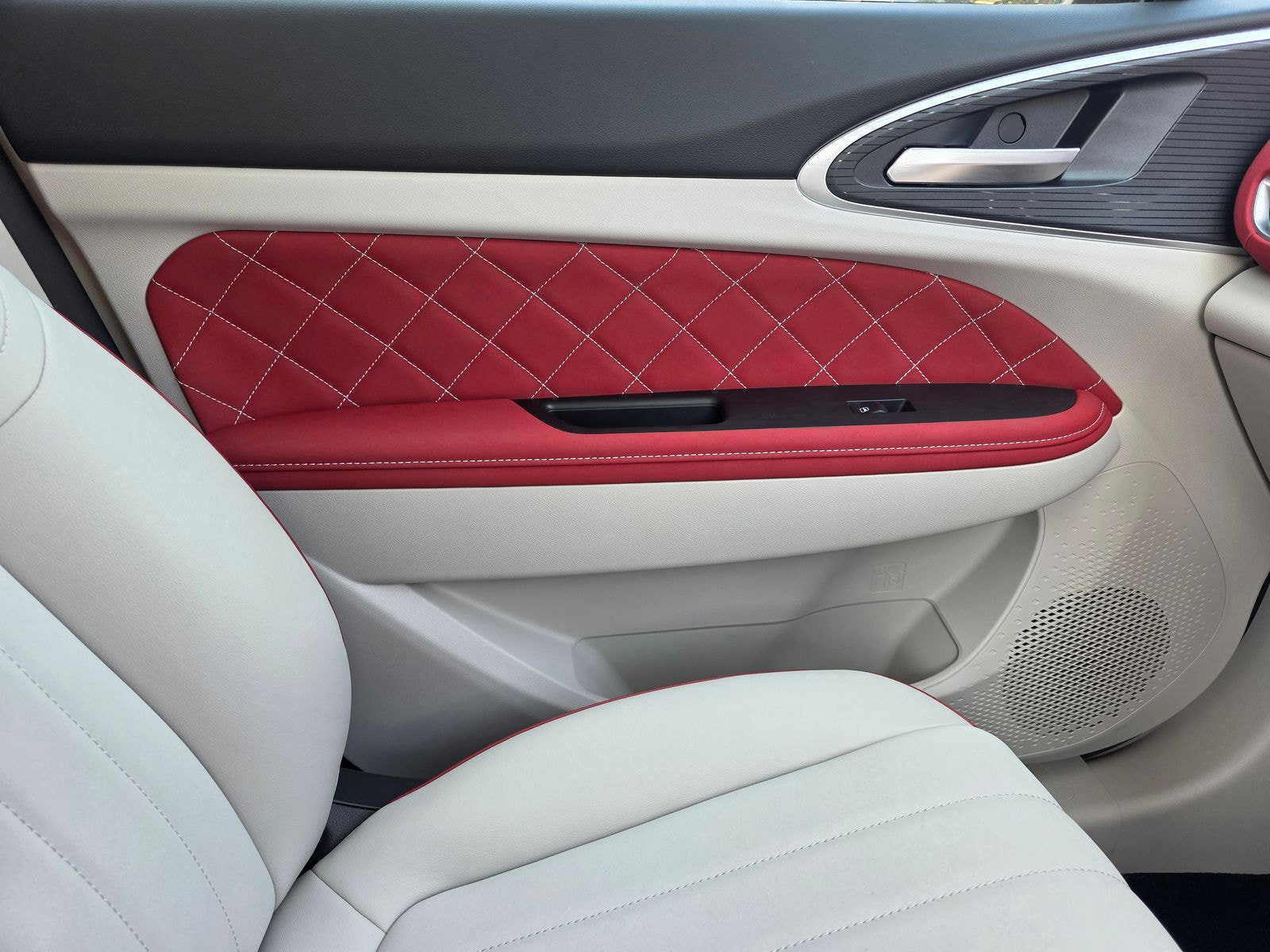 GWM ORA 03 48kWh PURE+ Hatchback 5dr Electric Auto (171 ps) 5dr Automatic 2024