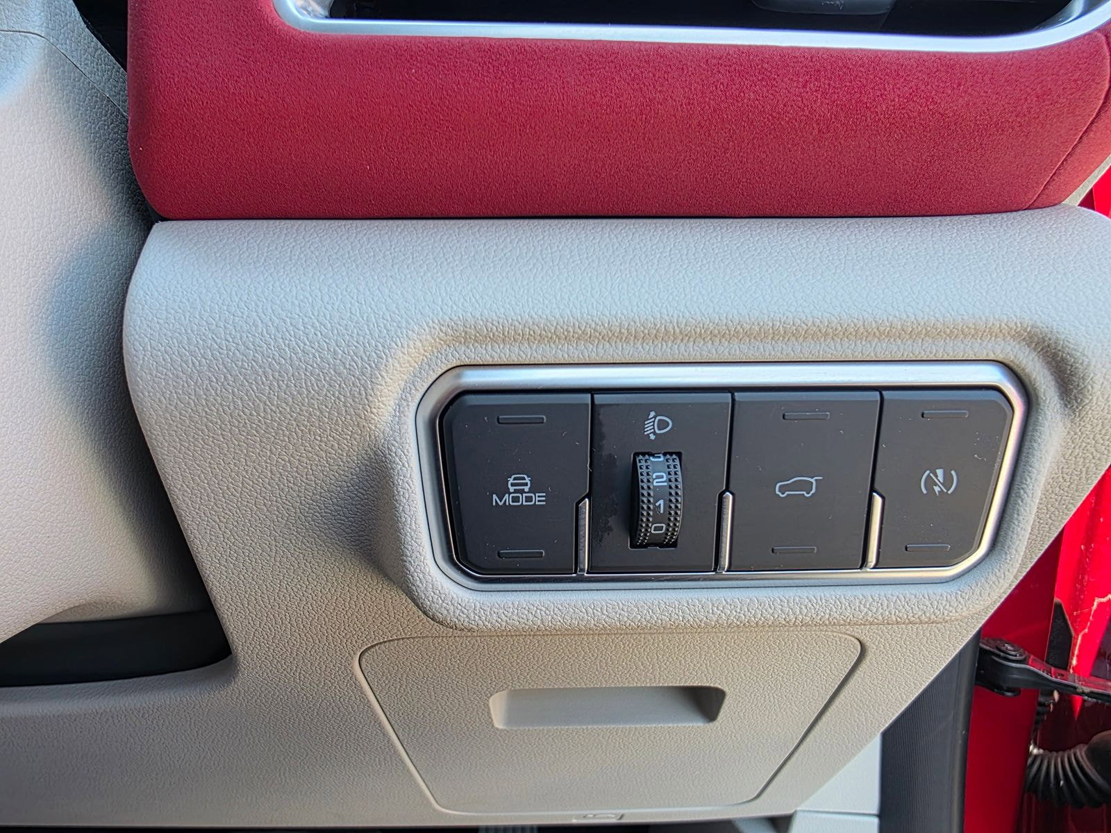 GWM ORA 03 48kWh PURE+ Hatchback 5dr Electric Auto (171 ps) 5dr Automatic 2024