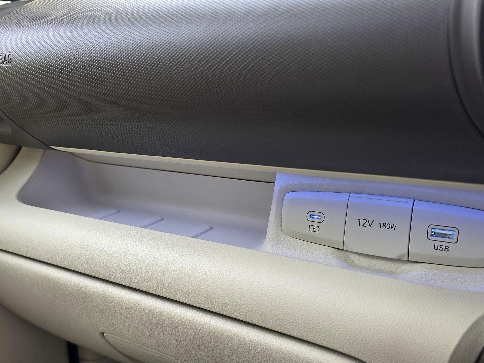 Hyundai Inster Long Range 49kWh 02 Auto 5dr 5dr Automatic 2025