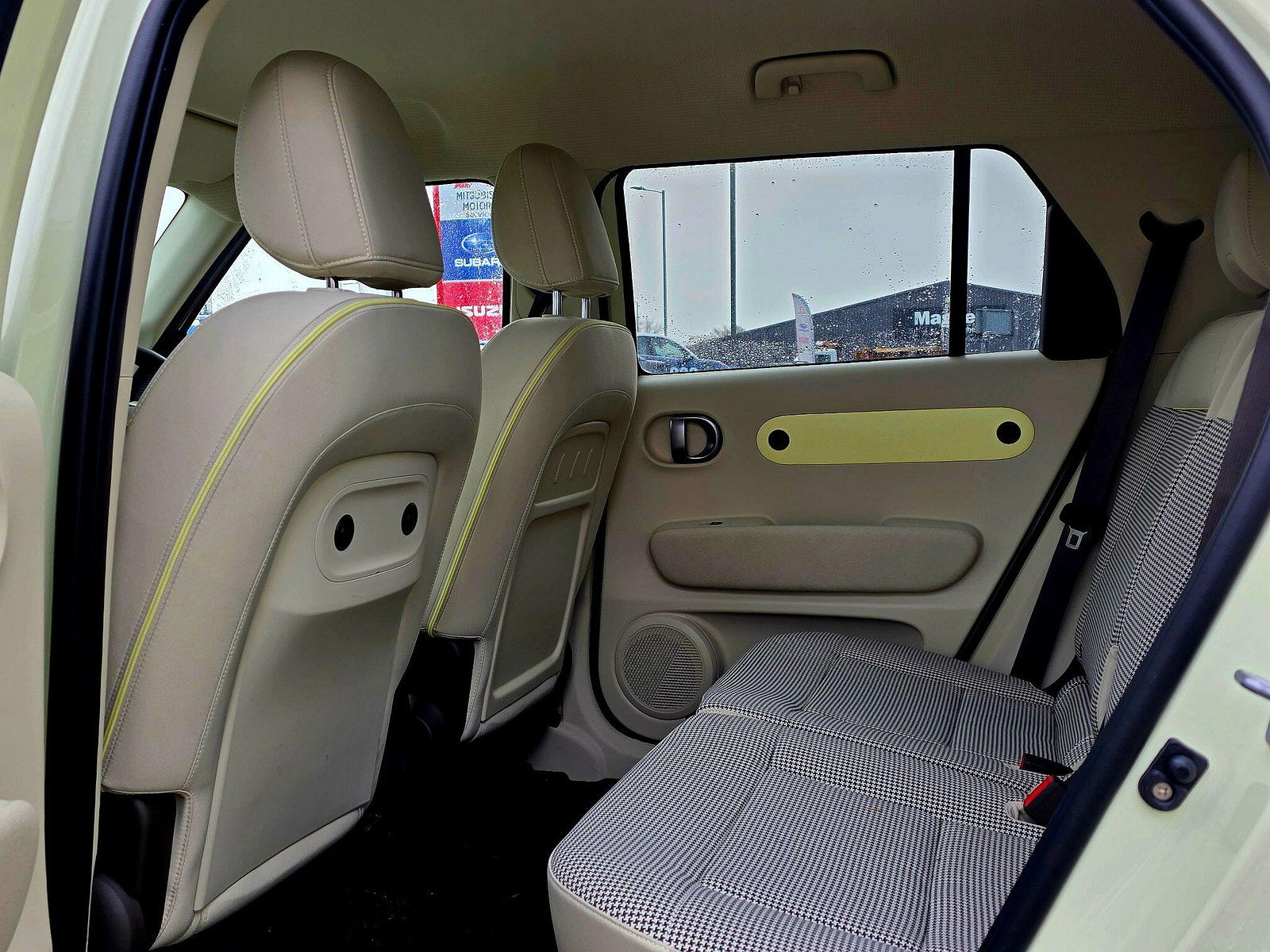 Hyundai Inster Long Range 49kWh 02 Auto 5dr 5dr Automatic 2025