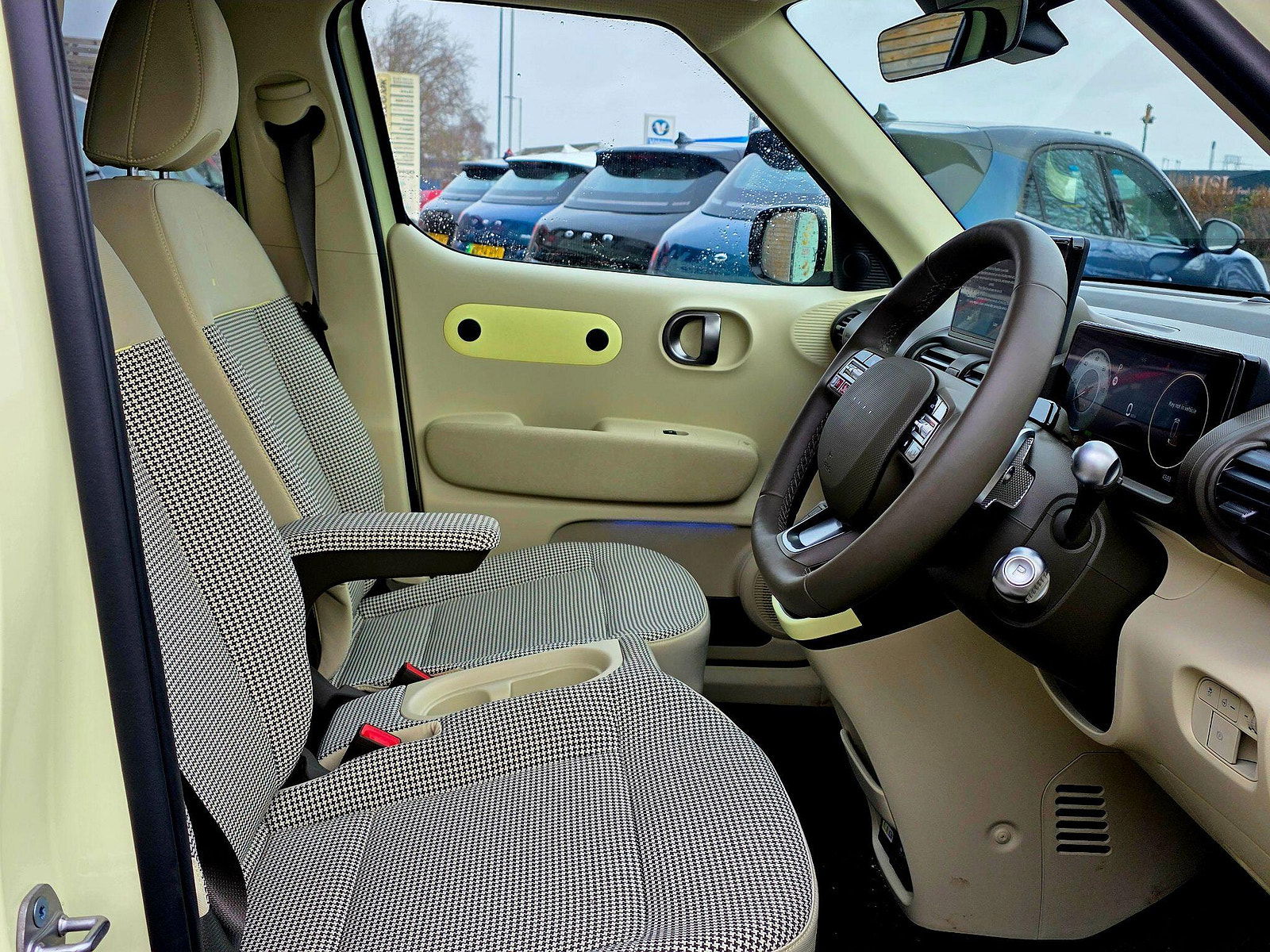 Hyundai Inster Long Range 49kWh 02 Auto 5dr 5dr Automatic 2025