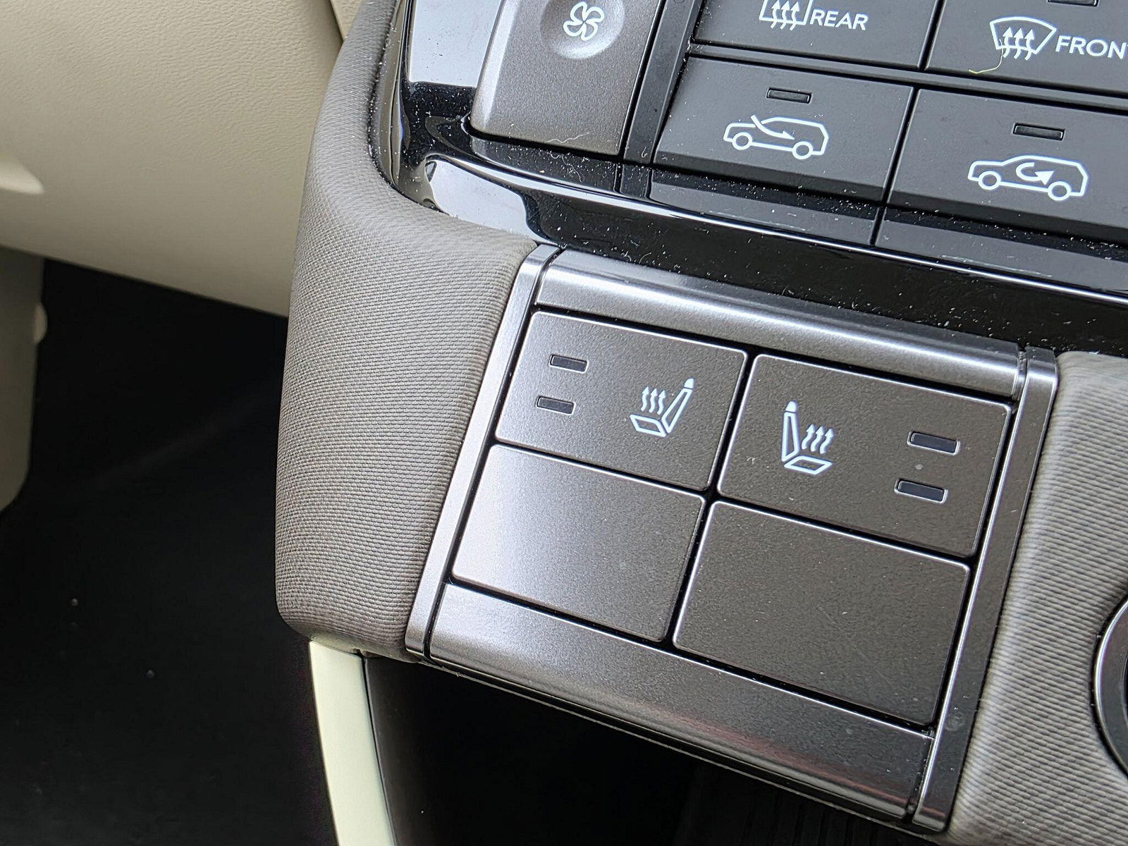 Hyundai Inster Long Range 49kWh 02 Auto 5dr 5dr Automatic 2025