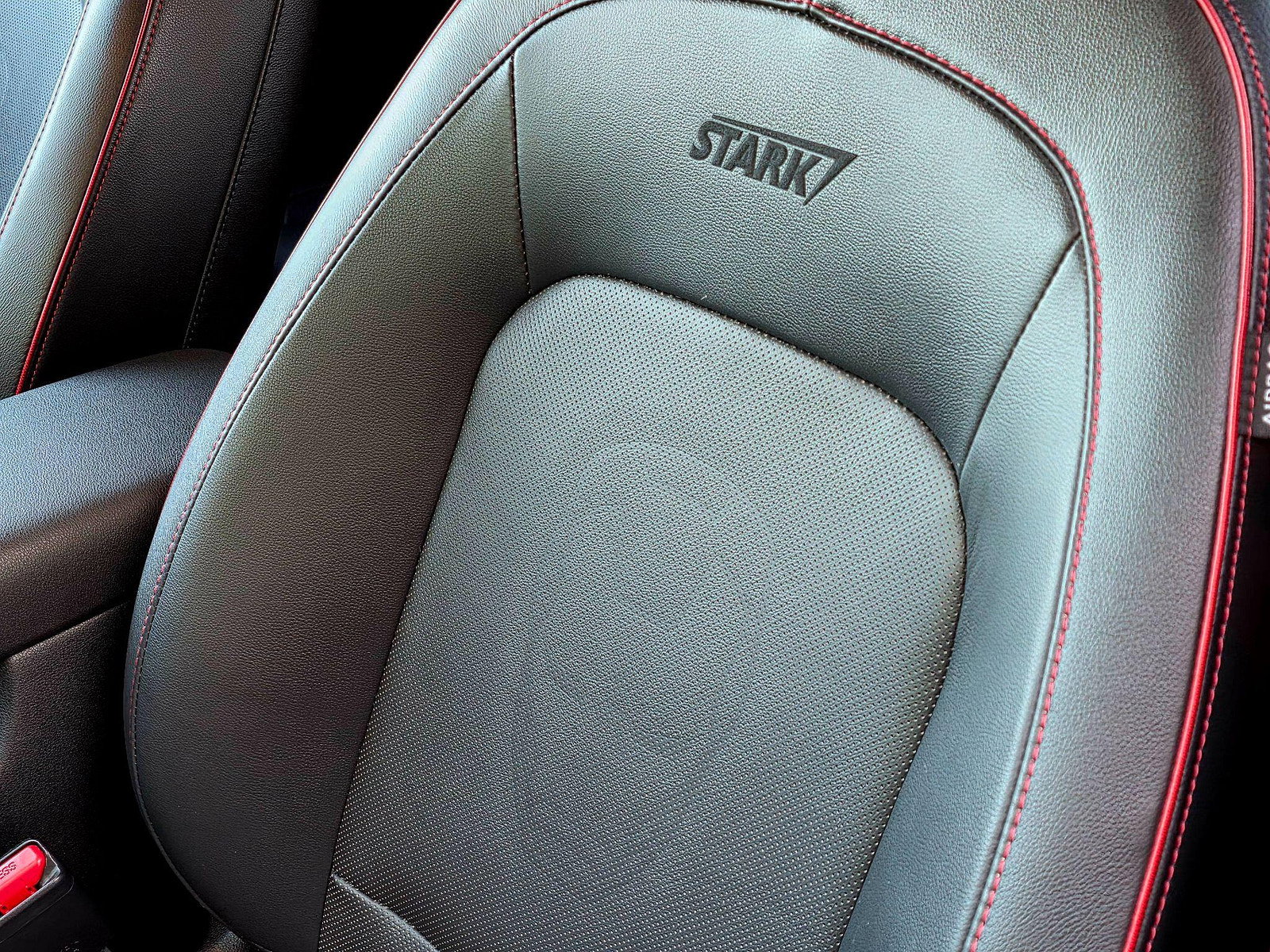 Hyundai Kona 1.6 T-GDi Iron Man Edition DCT Euro 6 (s/s) 5dr 5dr Automatic 2020