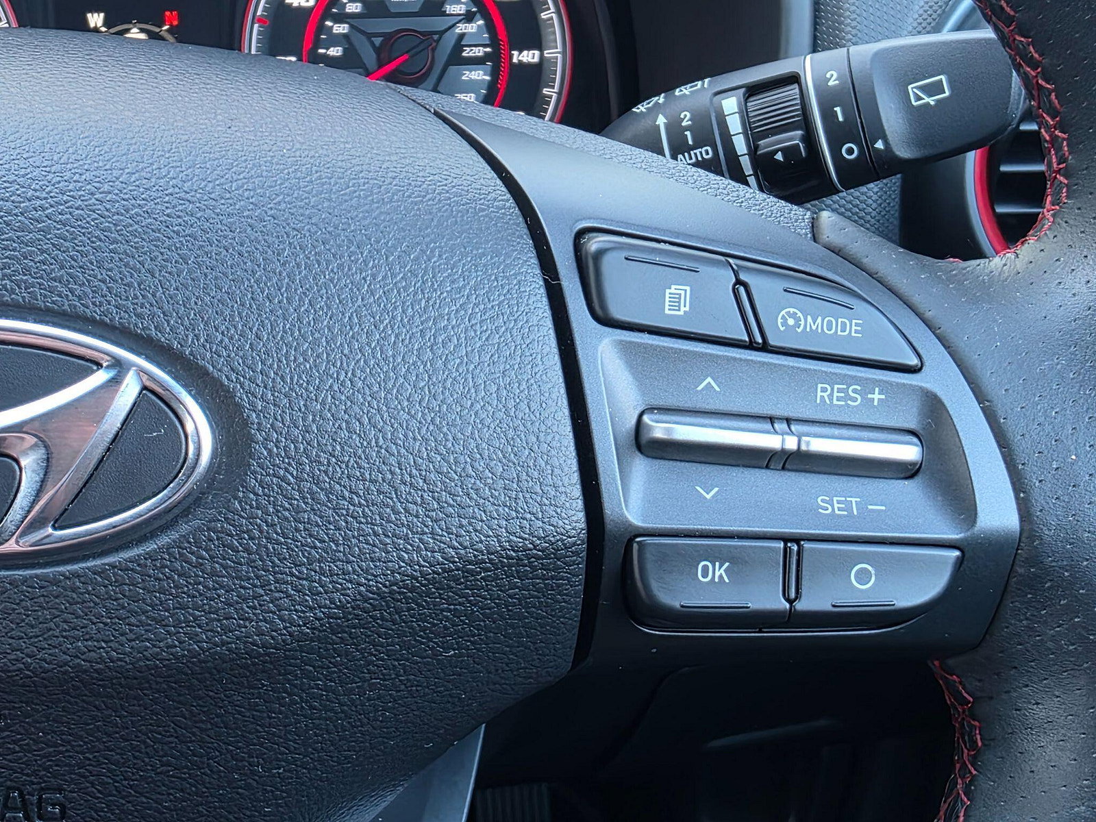 Hyundai Kona 1.6 T-GDi Iron Man Edition DCT Euro 6 (s/s) 5dr 5dr Automatic 2020