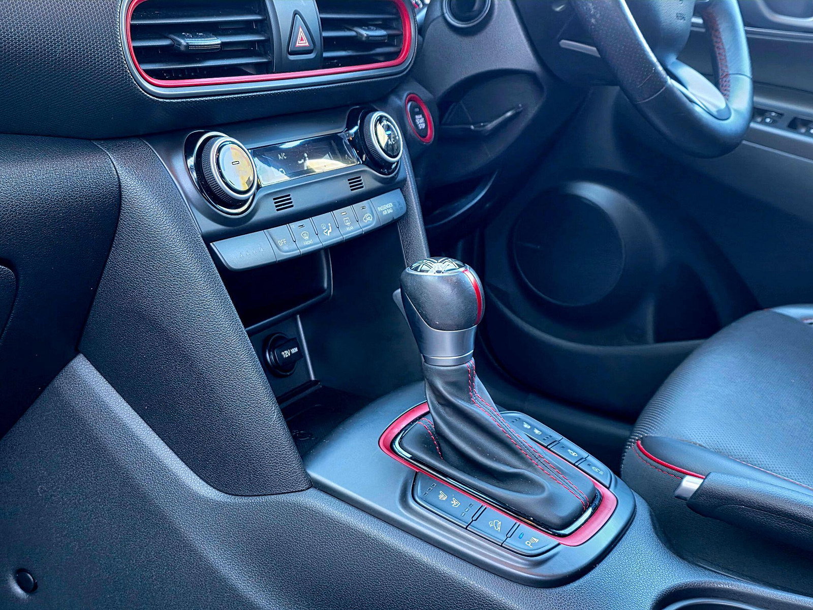 Hyundai Kona 1.6 T-GDi Iron Man Edition DCT Euro 6 (s/s) 5dr 5dr Automatic 2020