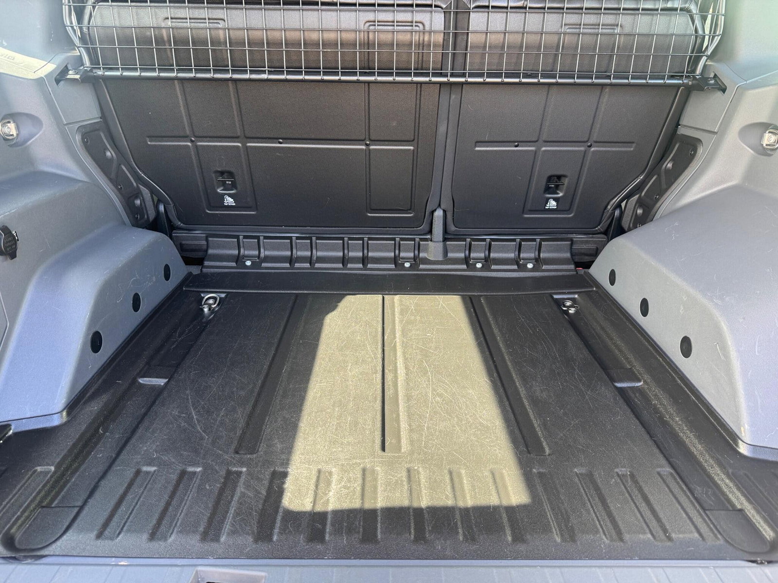 Ineos Grenadier 3.0D Station Wagon Auto 4WD Euro 6 (s/s) 6dr 6dr Automatic 2024