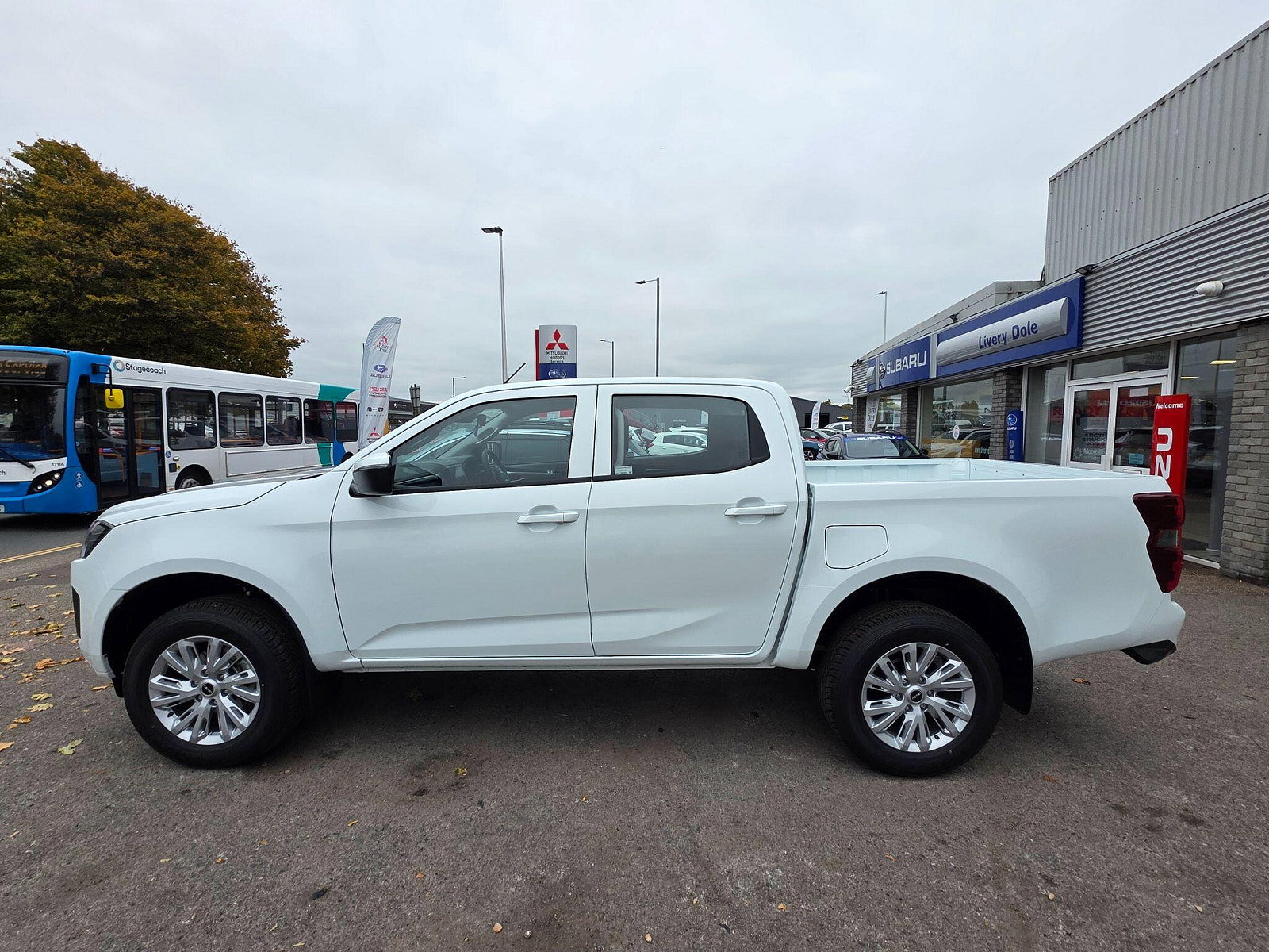 Isuzu D-Max 1.9 TD DL20 Pickup Double Cab 4dr Diesel Manual 4WD Euro 6 (s/s) (164 ps) 4dr Manual 2025