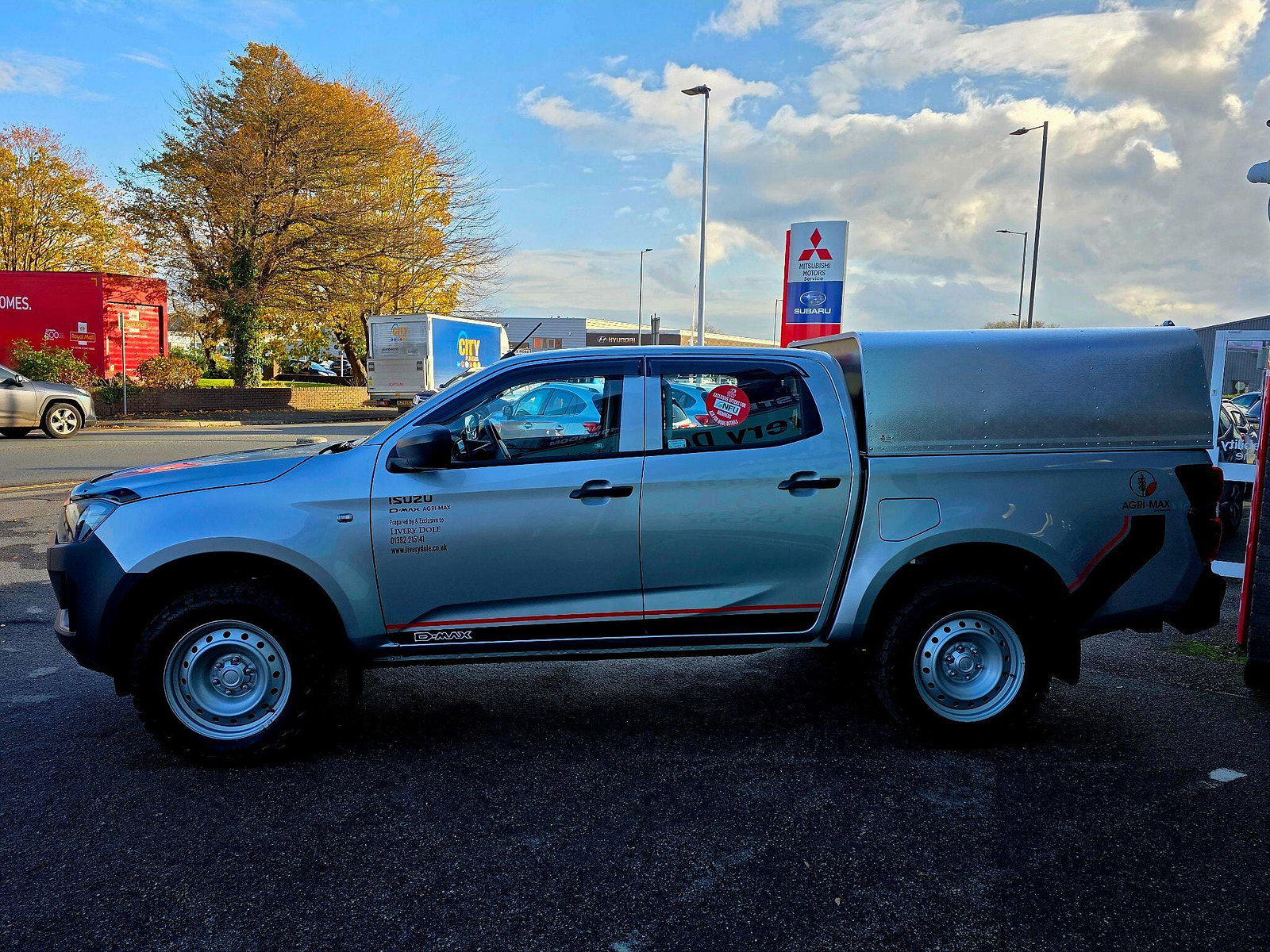 Isuzu D-Max 1.9 TD Utility Diff Lock Pickup Double Cab 4dr Diesel Manual 4WD Euro 6 (s/s) (164 ps) 4dr Manual 2025