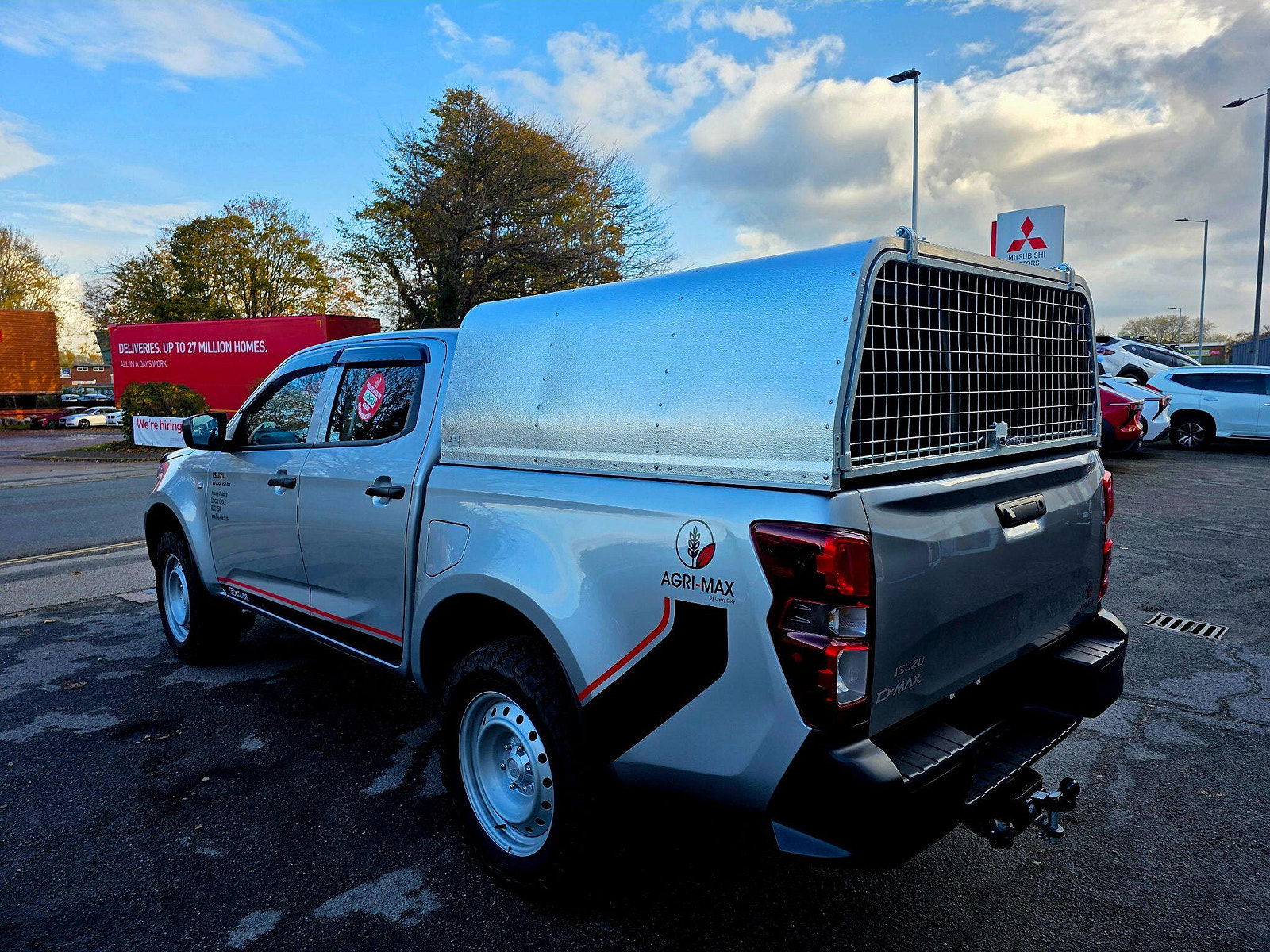 Isuzu D-Max 1.9 TD Utility Diff Lock Pickup Double Cab 4dr Diesel Manual 4WD Euro 6 (s/s) (164 ps) 4dr Manual 2025