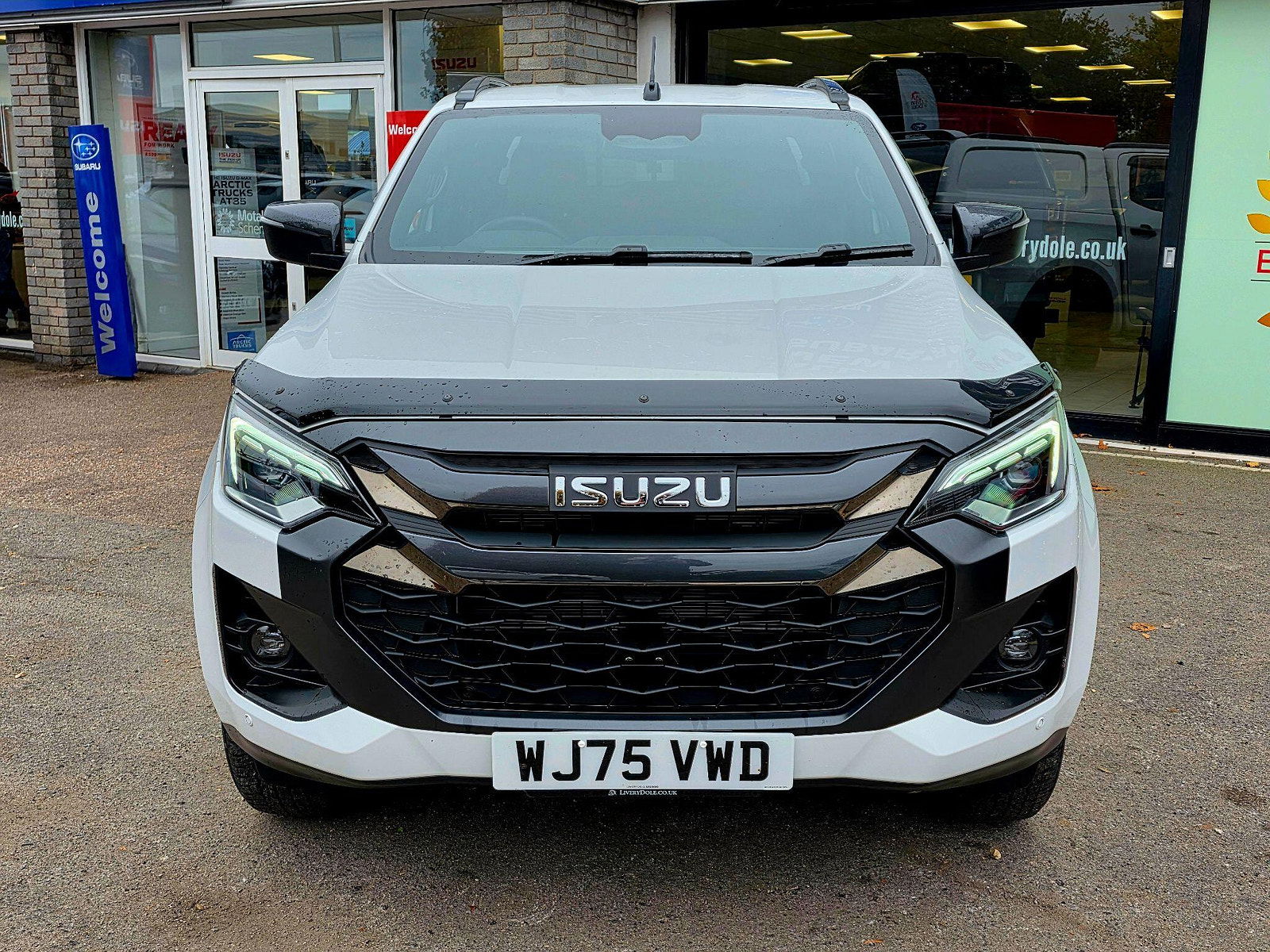 Isuzu D-Max 1.9 TD V-Cross 4WD Euro 6 (s/s) 4dr 4dr Manual 2025