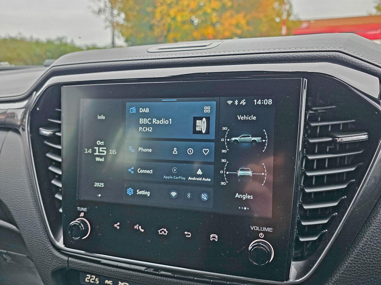 Isuzu D-Max 1.9 TD V-Cross 4WD Euro 6 (s/s) 4dr 4dr Manual 2025