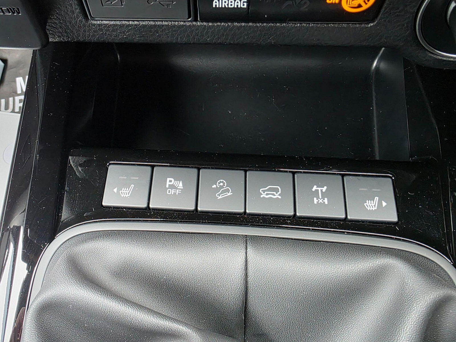 Isuzu D-Max 1.9 TD V-Cross 4WD Euro 6 (s/s) 4dr 4dr Manual 2025