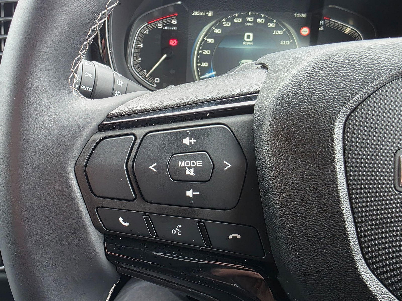 Isuzu D-Max 1.9 TD V-Cross 4WD Euro 6 (s/s) 4dr 4dr Manual 2025