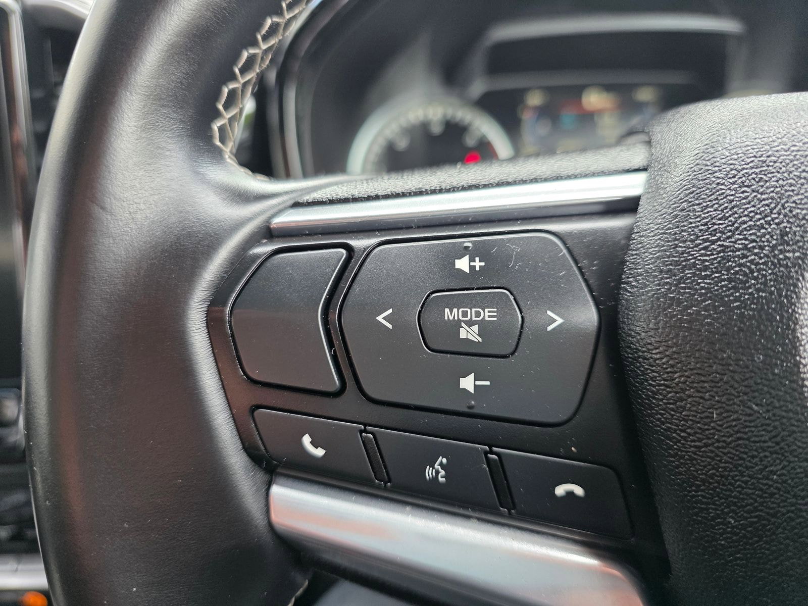 Isuzu D-Max 1.9 TD V-Cross Pickup Double Cab 4dr Diesel Auto 4WD Euro 6 (s/s) (164 ps) 4dr Automatic 2022