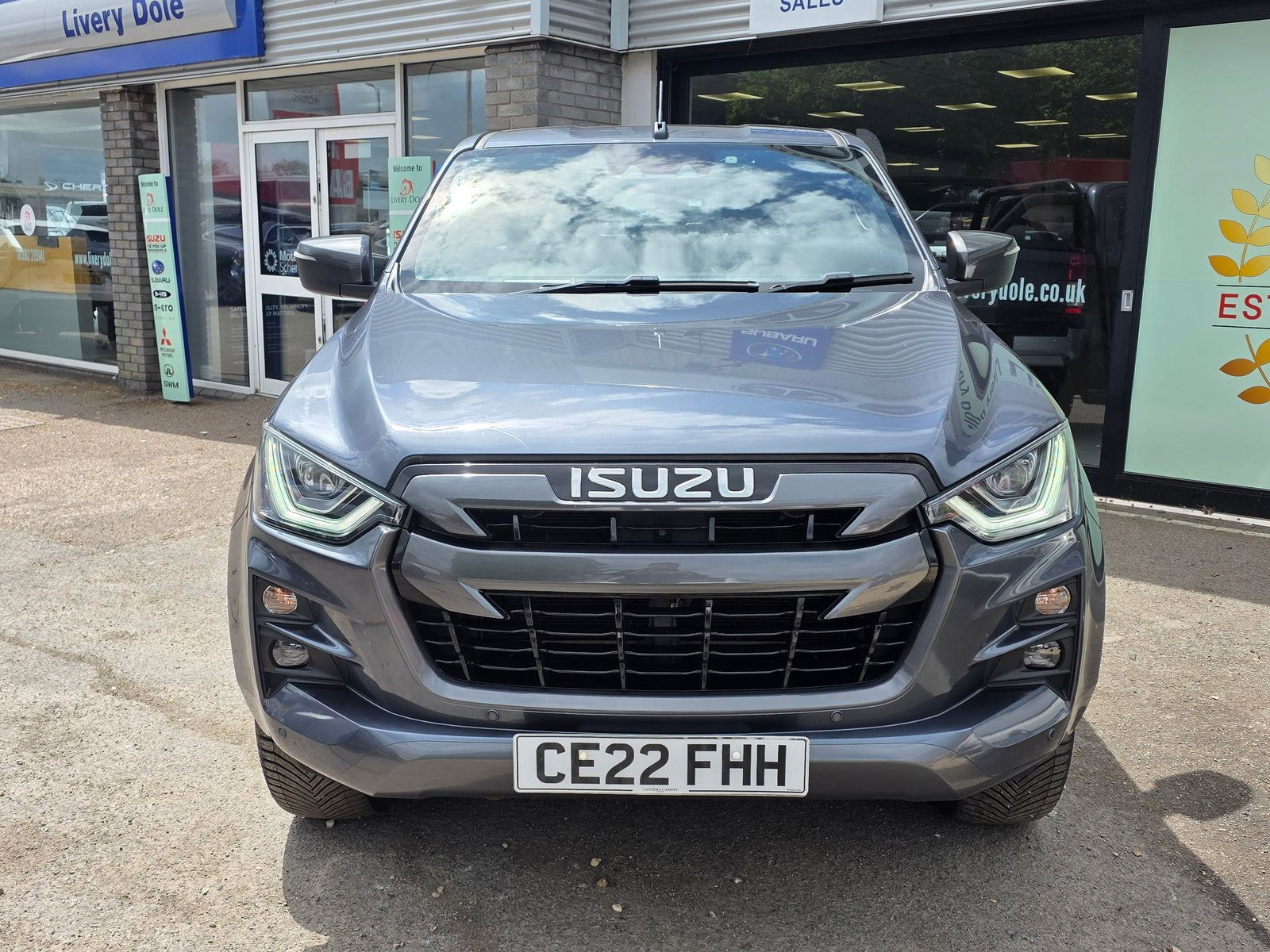 Isuzu D-Max 1.9 TD V-Cross Pickup Double Cab 4dr Diesel Auto 4WD Euro 6 (s/s) (164 ps) 4dr Automatic 2022
