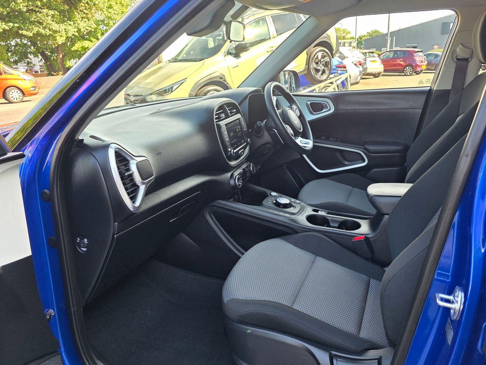 Kia Soul 39.2kWh Urban SUV 5dr Electric Auto (134 bhp) 5dr Automatic 2024
