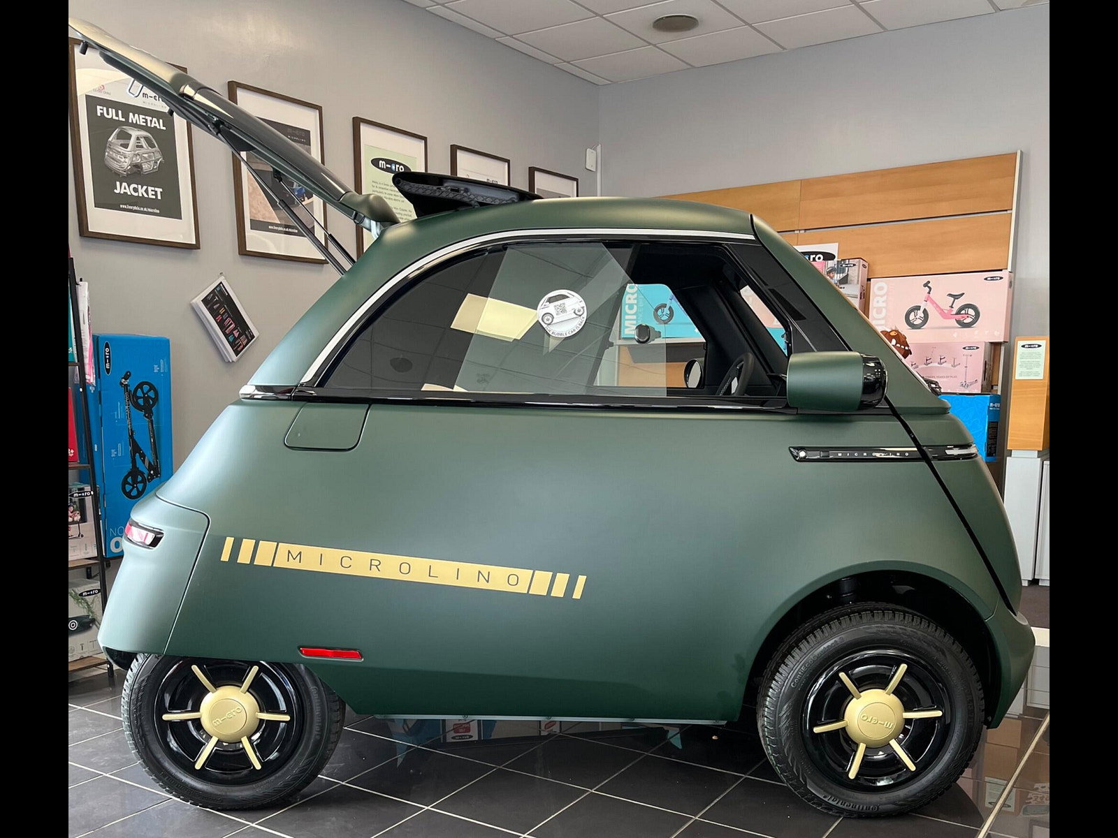 Micro Microlino 10.5kWh Medium Range Auto 2dr LHD 2dr Automatic 2025
