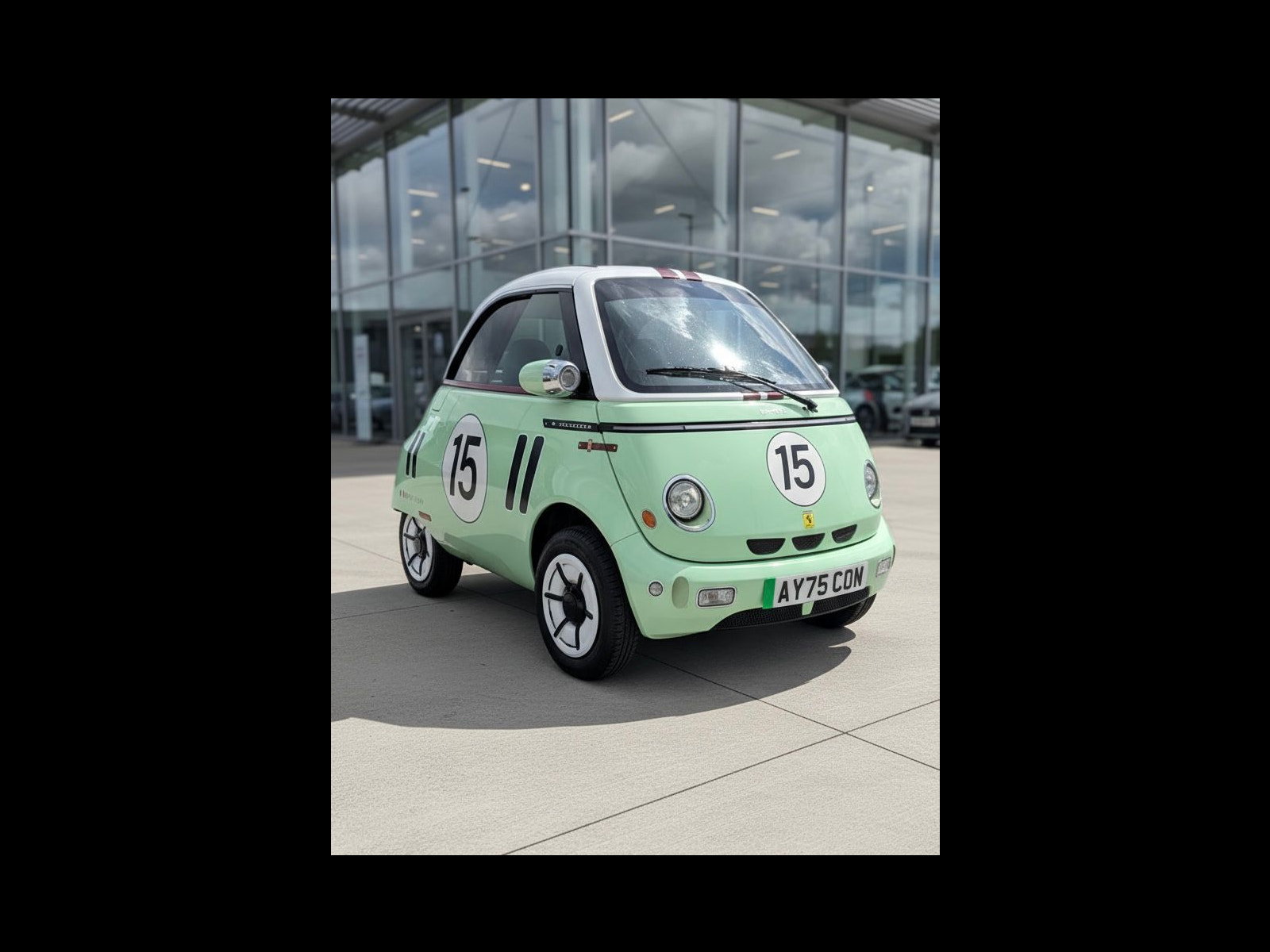 Micro Microlino 10.5kWh Medium Range Coupe 2dr Electric Auto LHD (17 ps) 2dr Automatic 2025