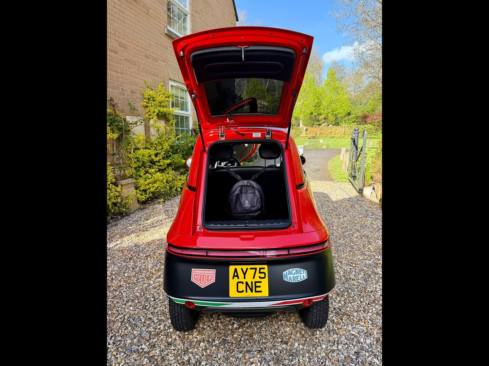 Micro Microlino 15kWh Medium Range Coupe 2dr Electric Auto LHD (17 ps) 2dr Automatic 2026