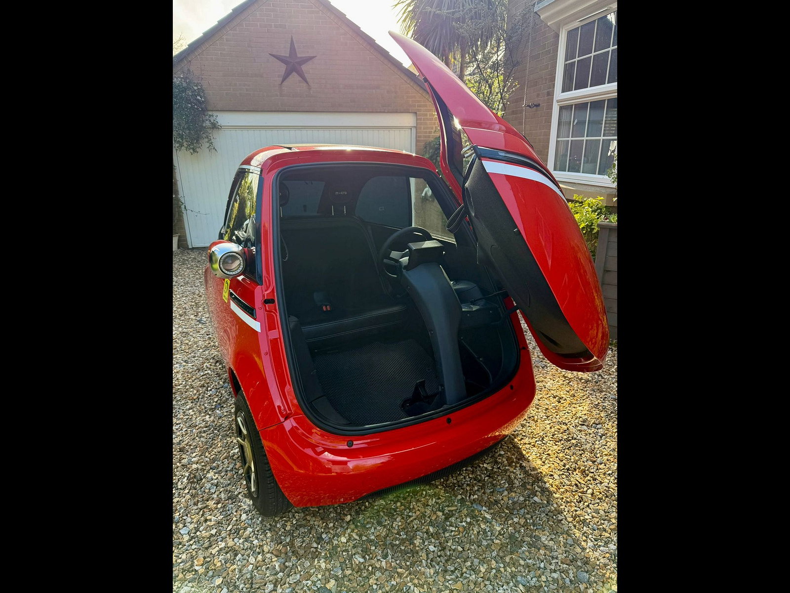 Micro Microlino 15kWh Medium Range Coupe 2dr Electric Auto LHD (17 ps) 2dr Automatic 2026