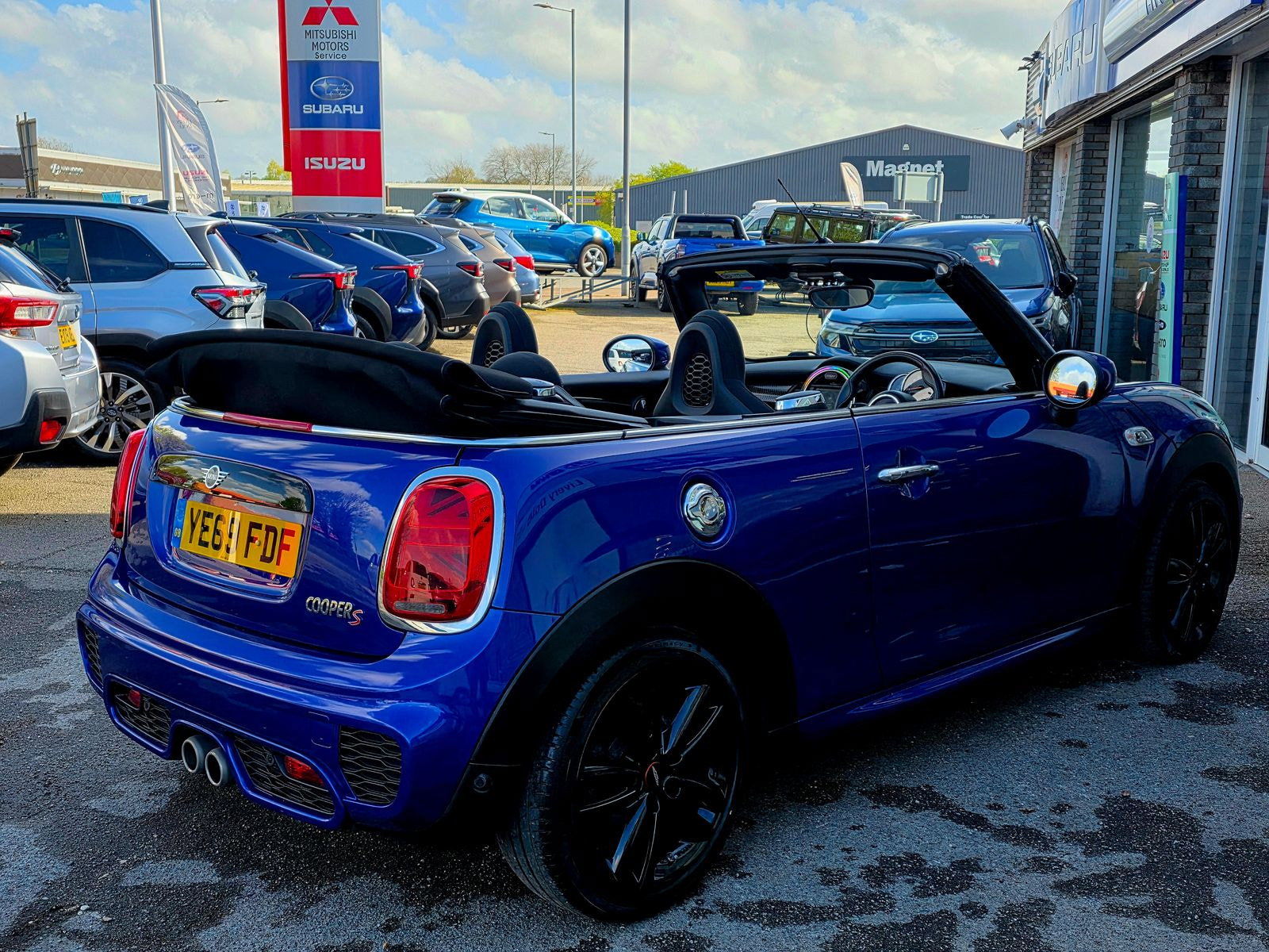 MINI Convertible 2.0 Cooper S Sport Euro 6 (s/s) 2dr 2dr Manual 2019