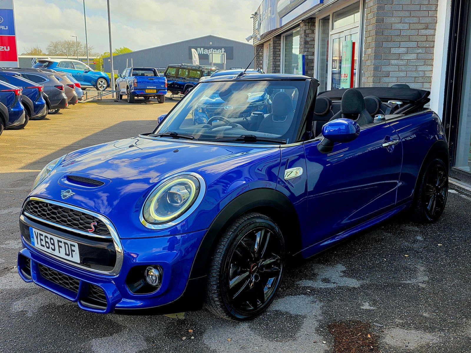 MINI Convertible 2.0 Cooper S Sport Euro 6 (s/s) 2dr 2dr Manual 2019