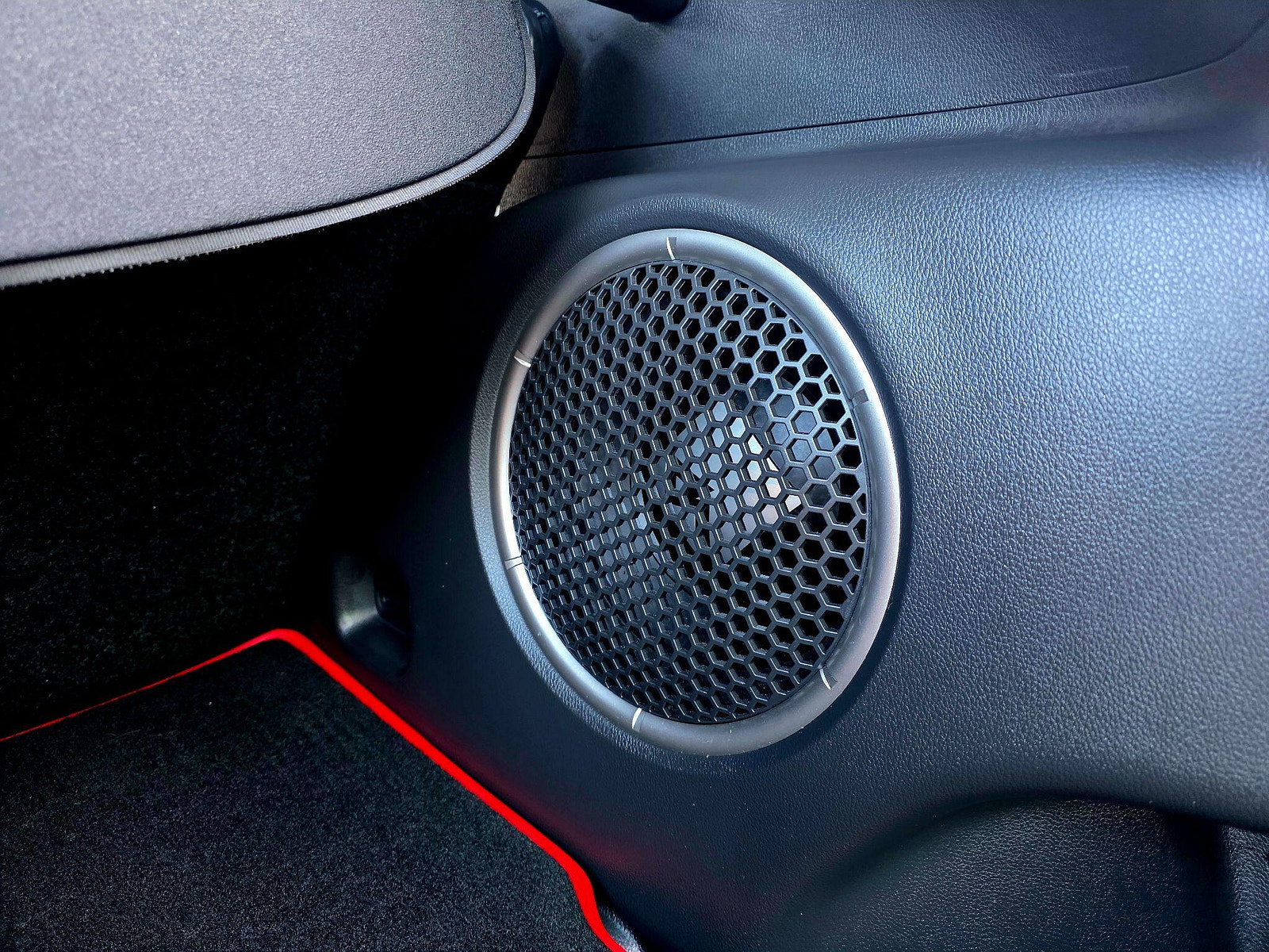 Mitsubishi Eclipse Cross 1.5T First Edition Euro 6 (s/s) 5dr 5dr Manual 2018