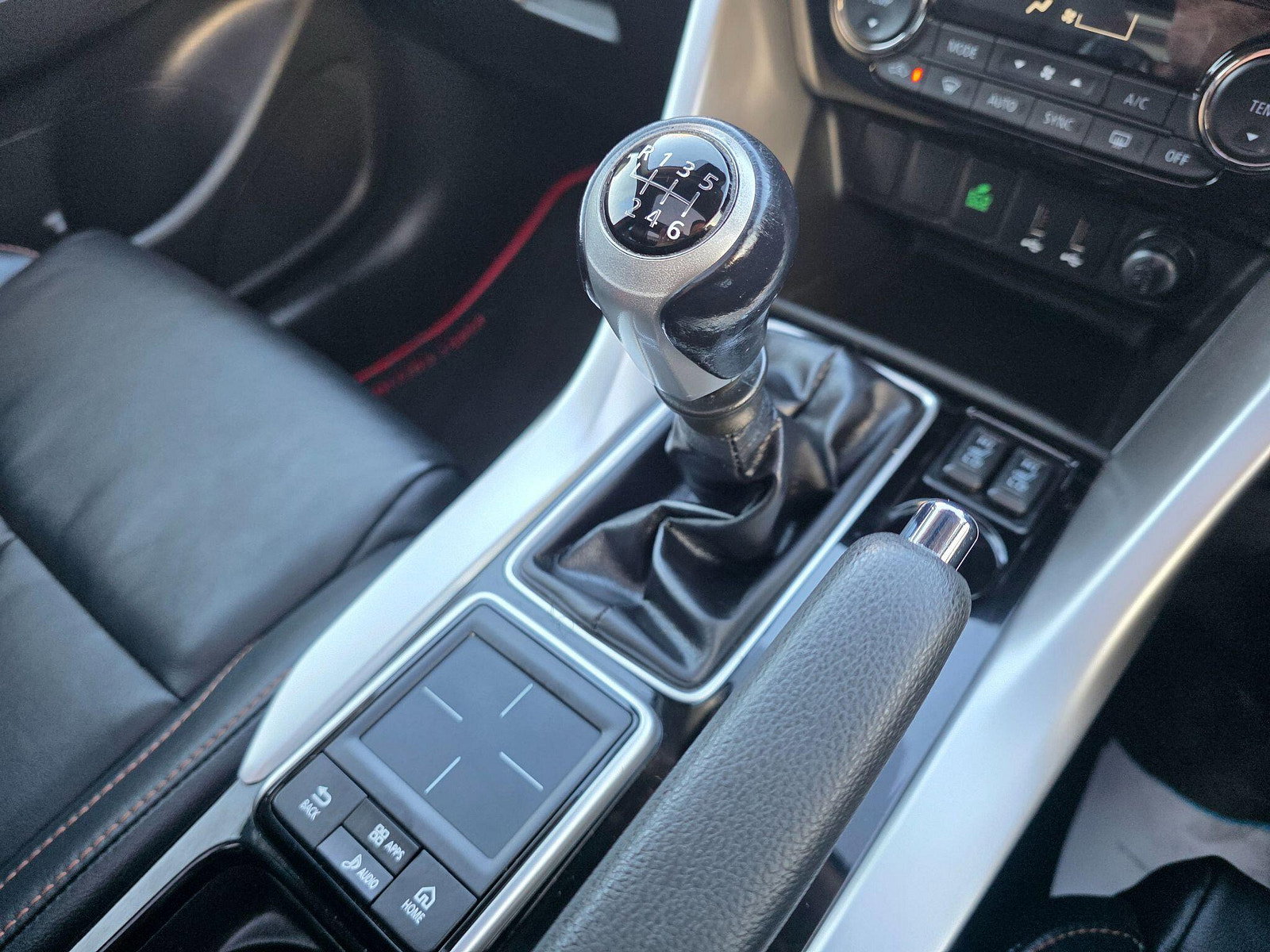 Mitsubishi Eclipse Cross 1.5T First Edition Euro 6 (s/s) 5dr 5dr Manual 2018