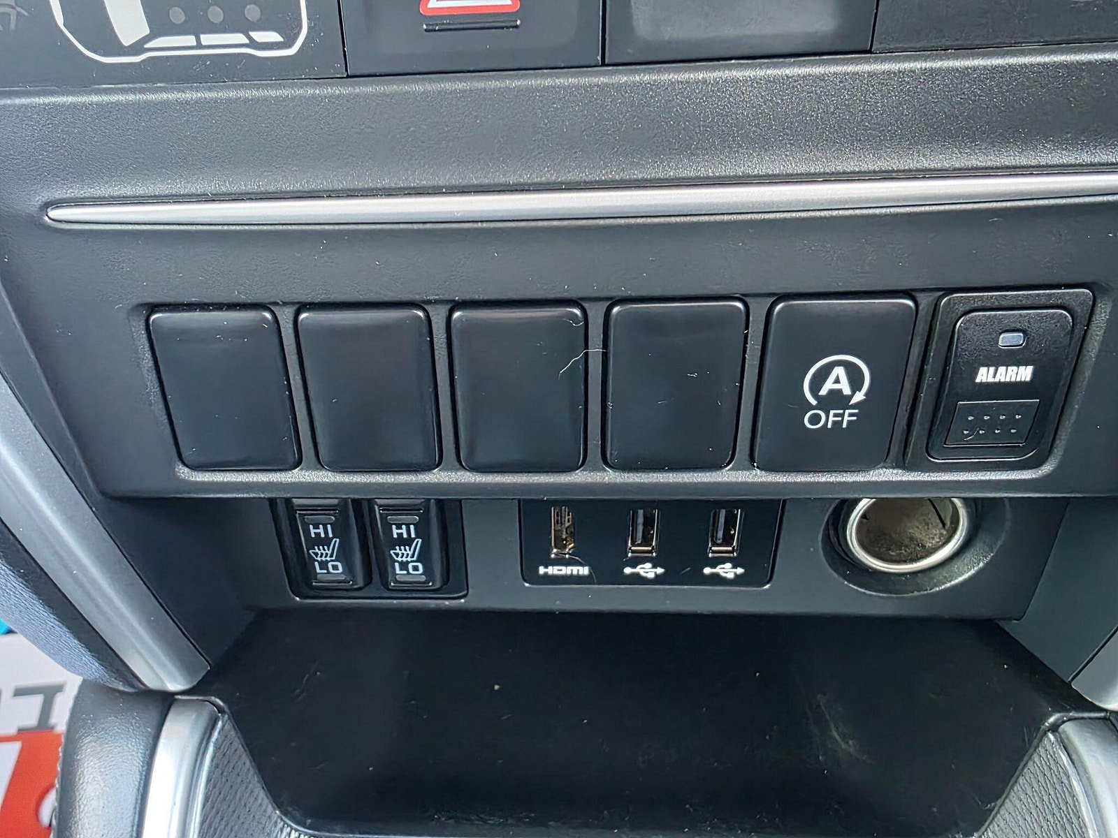 Mitsubishi L200 2.2 DI-D DC Barbarian 4WD Euro 6 (s/s) 4dr 4dr Manual 2020