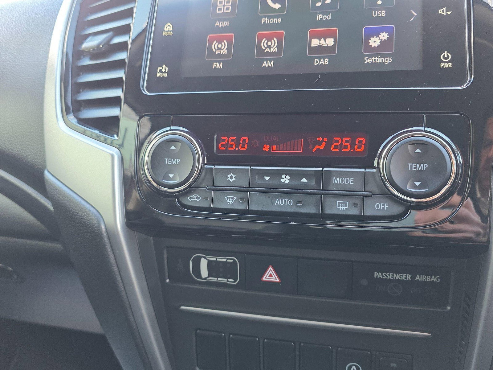 Mitsubishi L200 2.2 DI-D DC Barbarian 4WD Euro 6 (s/s) 4dr 4dr Manual 2020