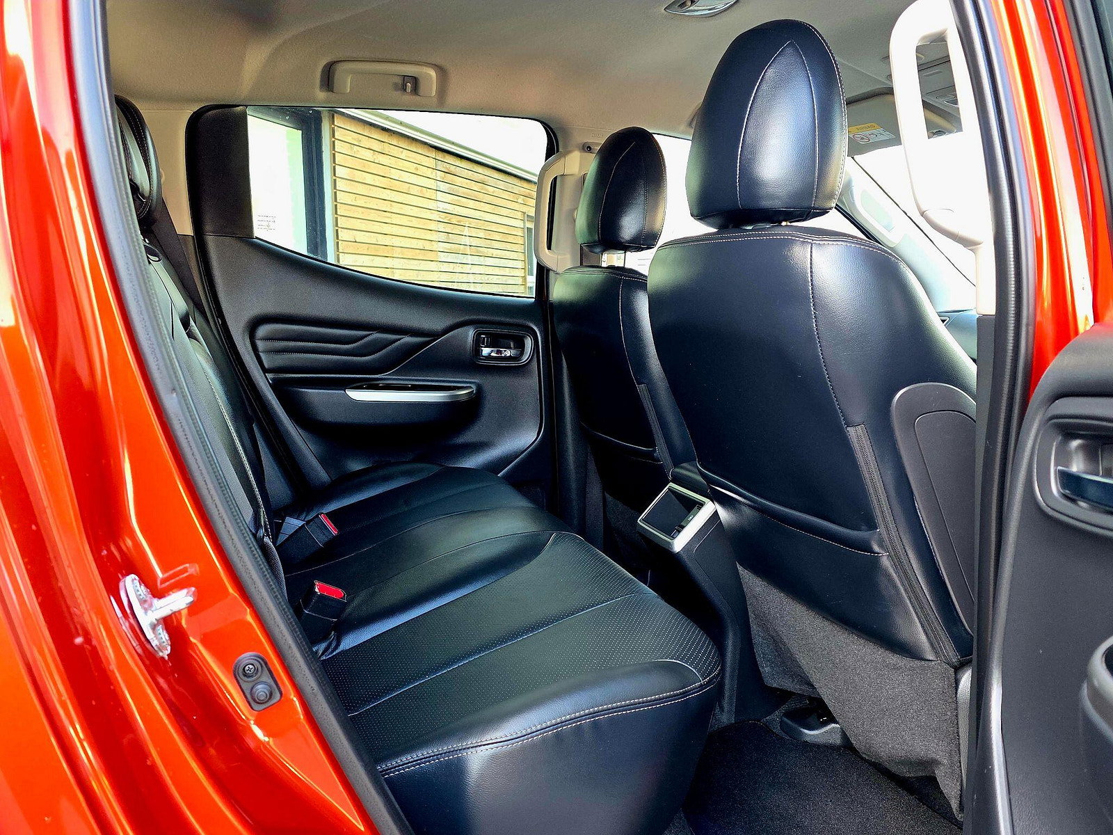 Mitsubishi L200 2.2 DI-D DC Barbarian 4WD Euro 6 (s/s) 4dr 4dr Manual 2020