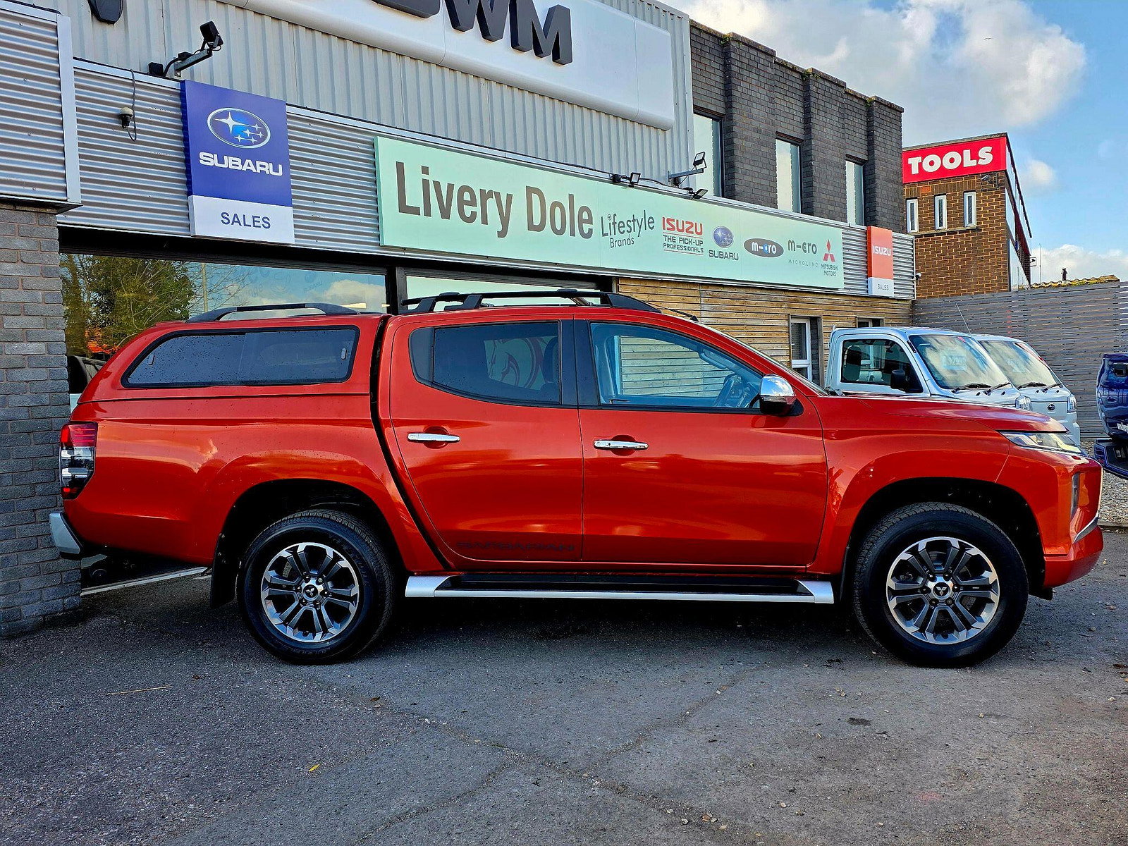 Mitsubishi L200 2.2 DI-D DC Barbarian 4WD Euro 6 (s/s) 4dr 4dr Manual 2020