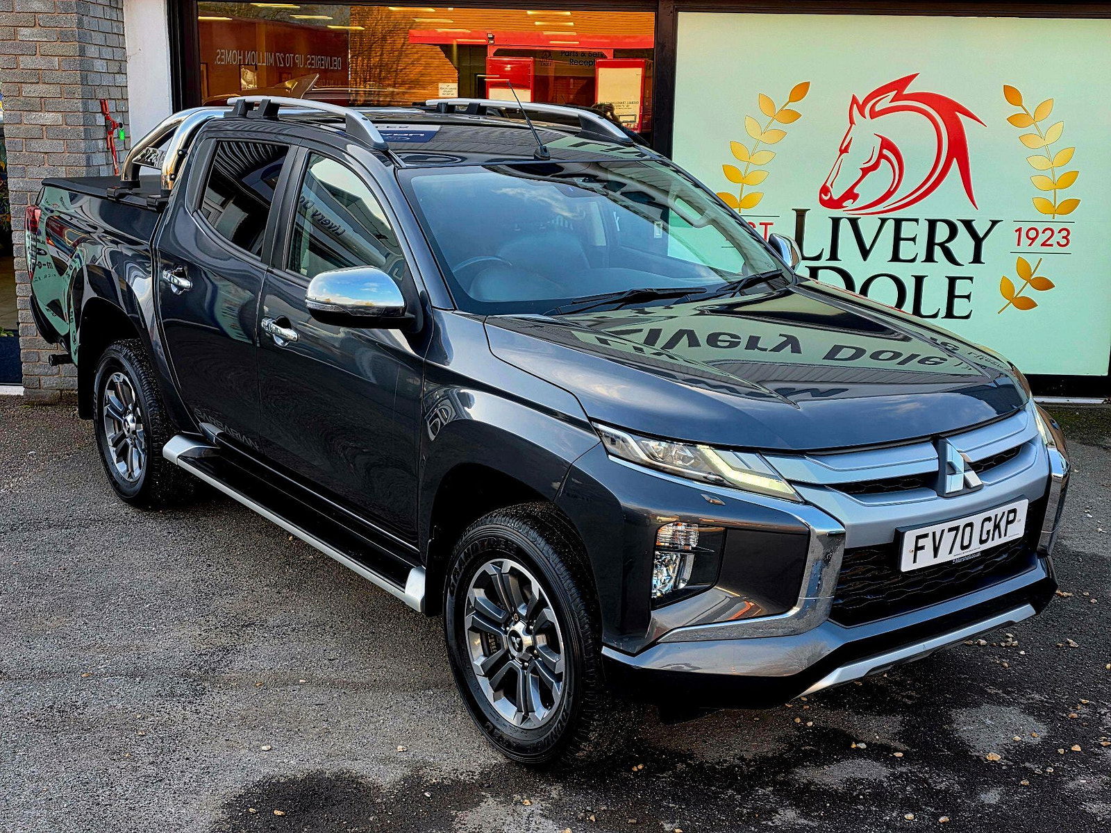 Mitsubishi L200 2.2 DI-D DC Barbarian Auto 4WD Euro 6 (s/s) 4dr 4dr Automatic 2020