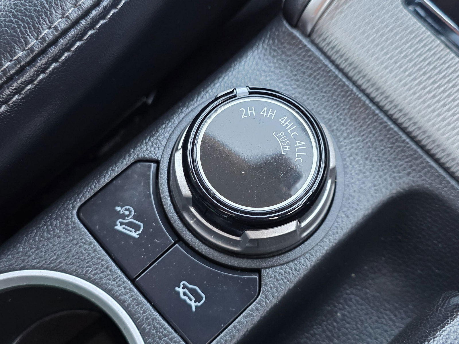 Mitsubishi L200 2.2 DI-D DC Barbarian Auto 4WD Euro 6 (s/s) 4dr 4dr Automatic 2020