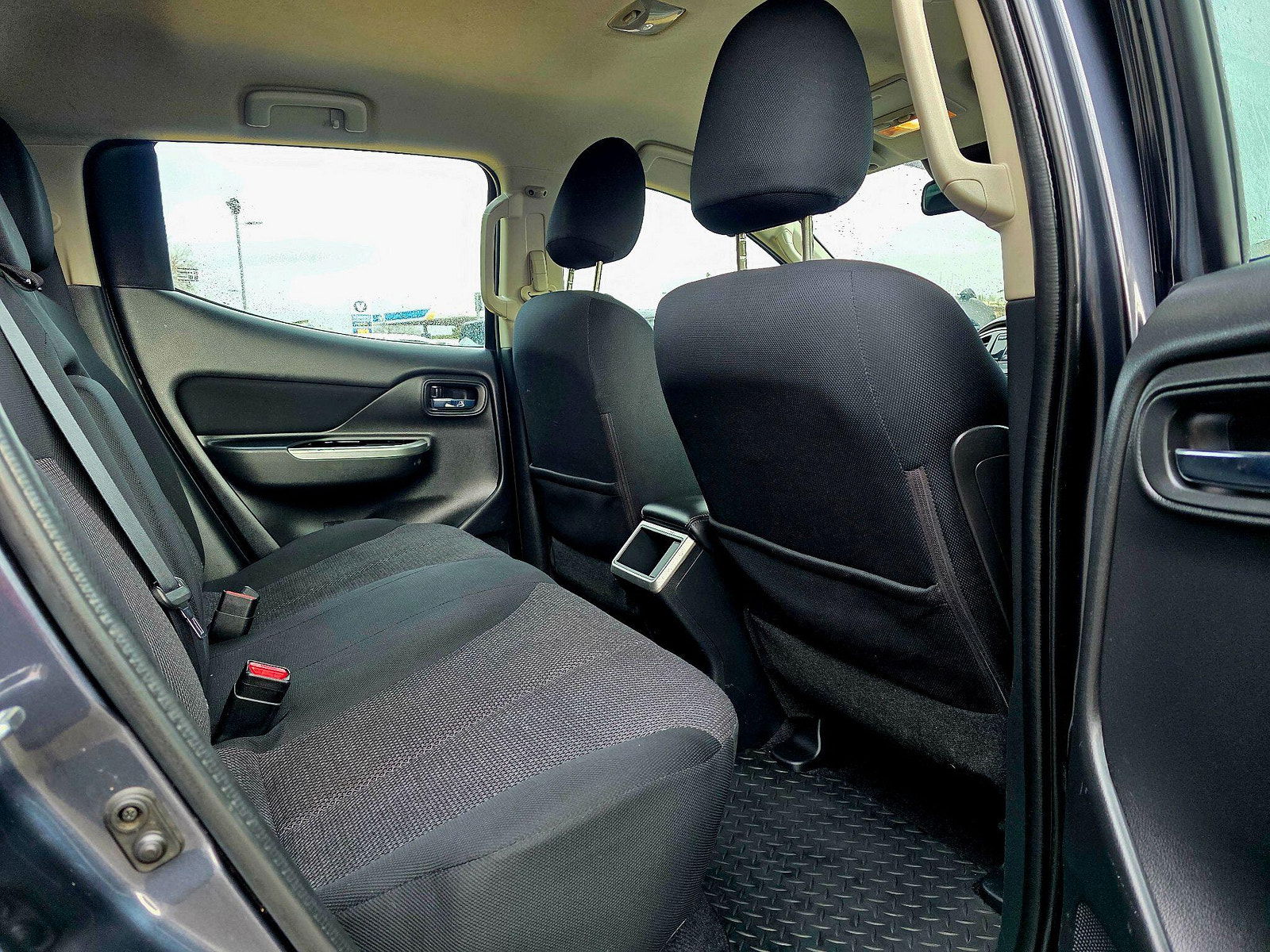 Mitsubishi L200 2.2 DI-D DC Trojan 4WD Euro 6 (s/s) 4dr 4dr Manual 2020