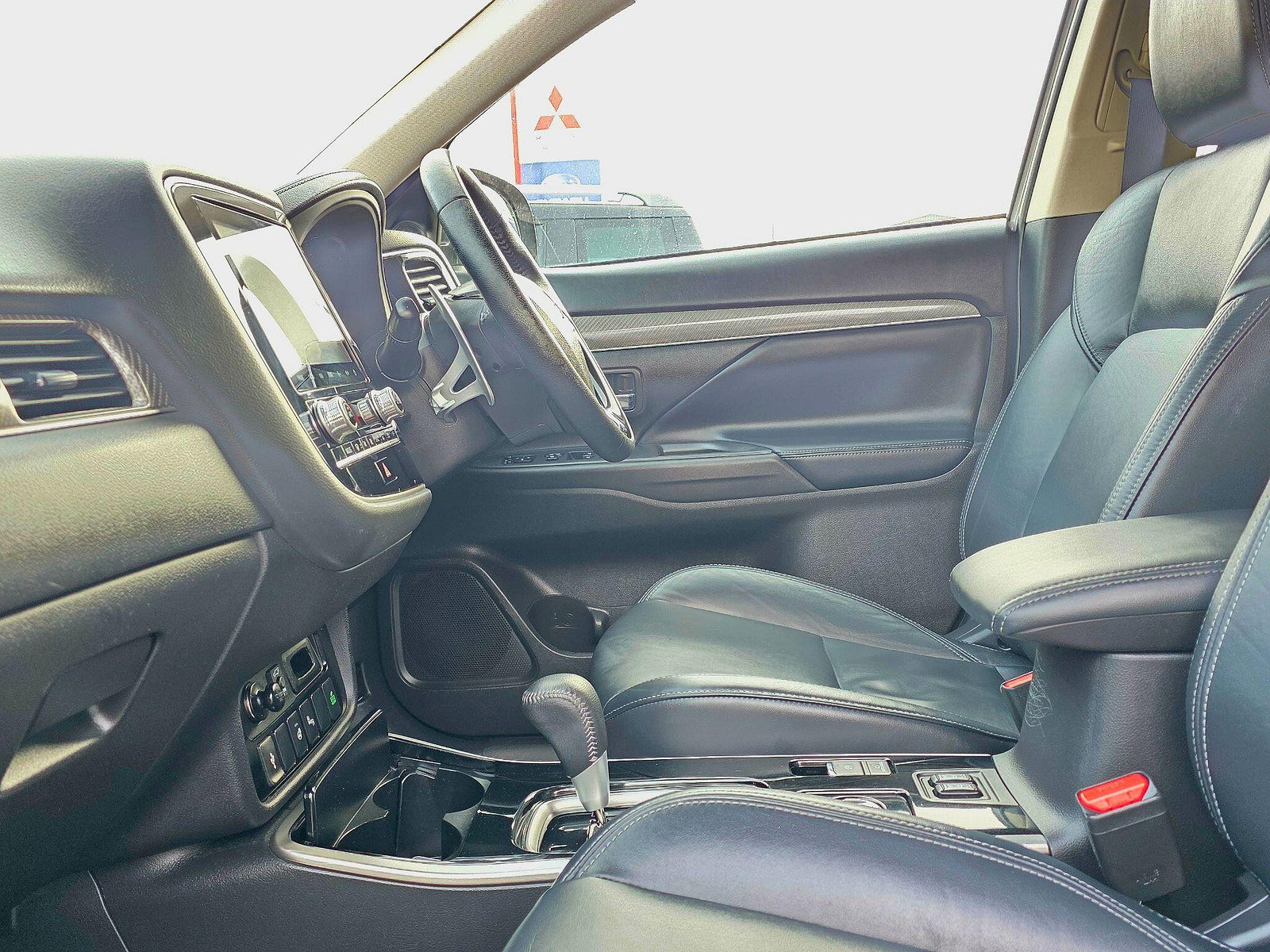 Mitsubishi Outlander 2.0 MIVEC Exceed CVT 4WD Euro 6 (s/s) 5dr 5dr Automatic 2020