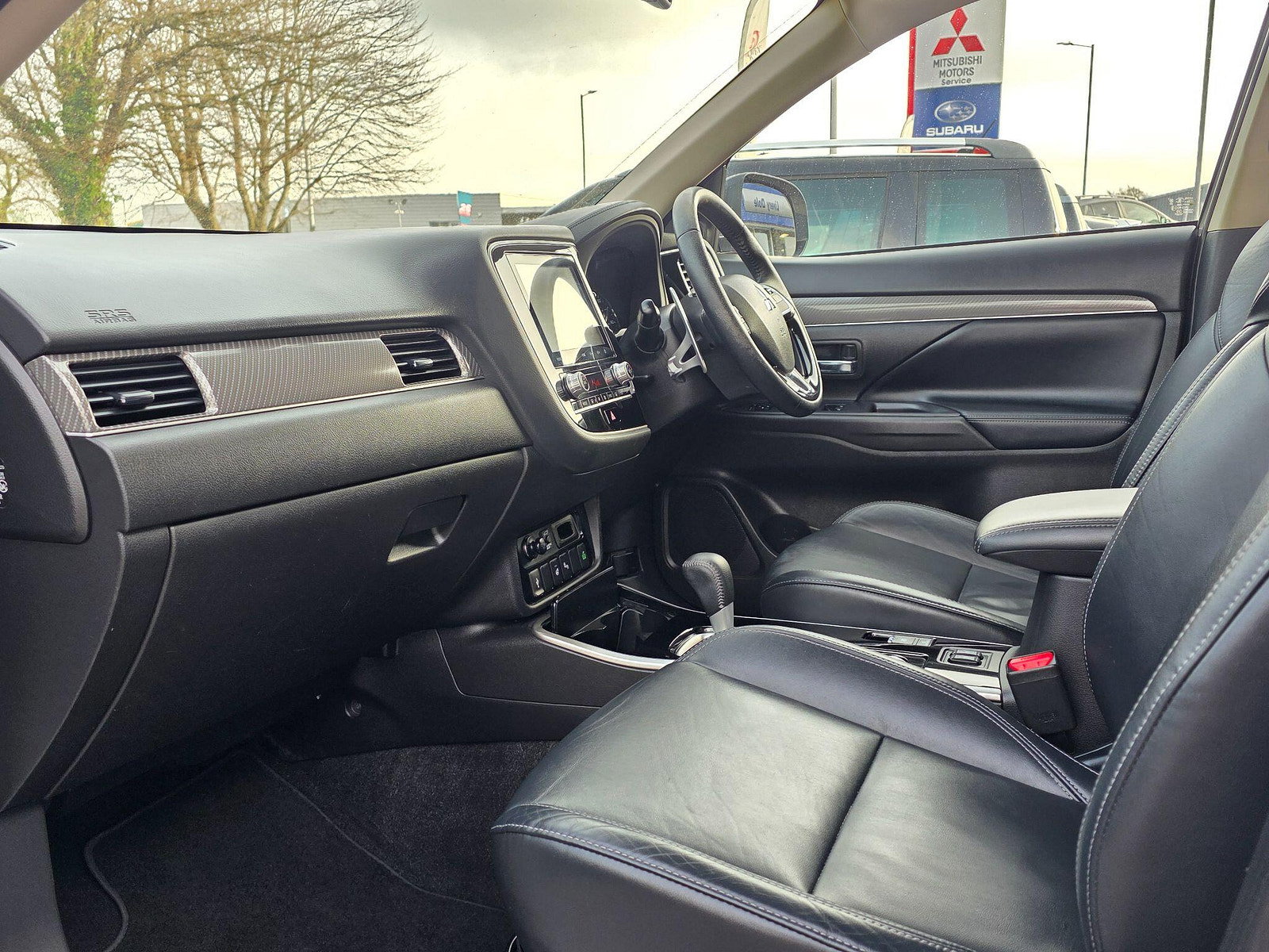 Mitsubishi Outlander 2.0 MIVEC Exceed CVT 4WD Euro 6 (s/s) 5dr 5dr Automatic 2020