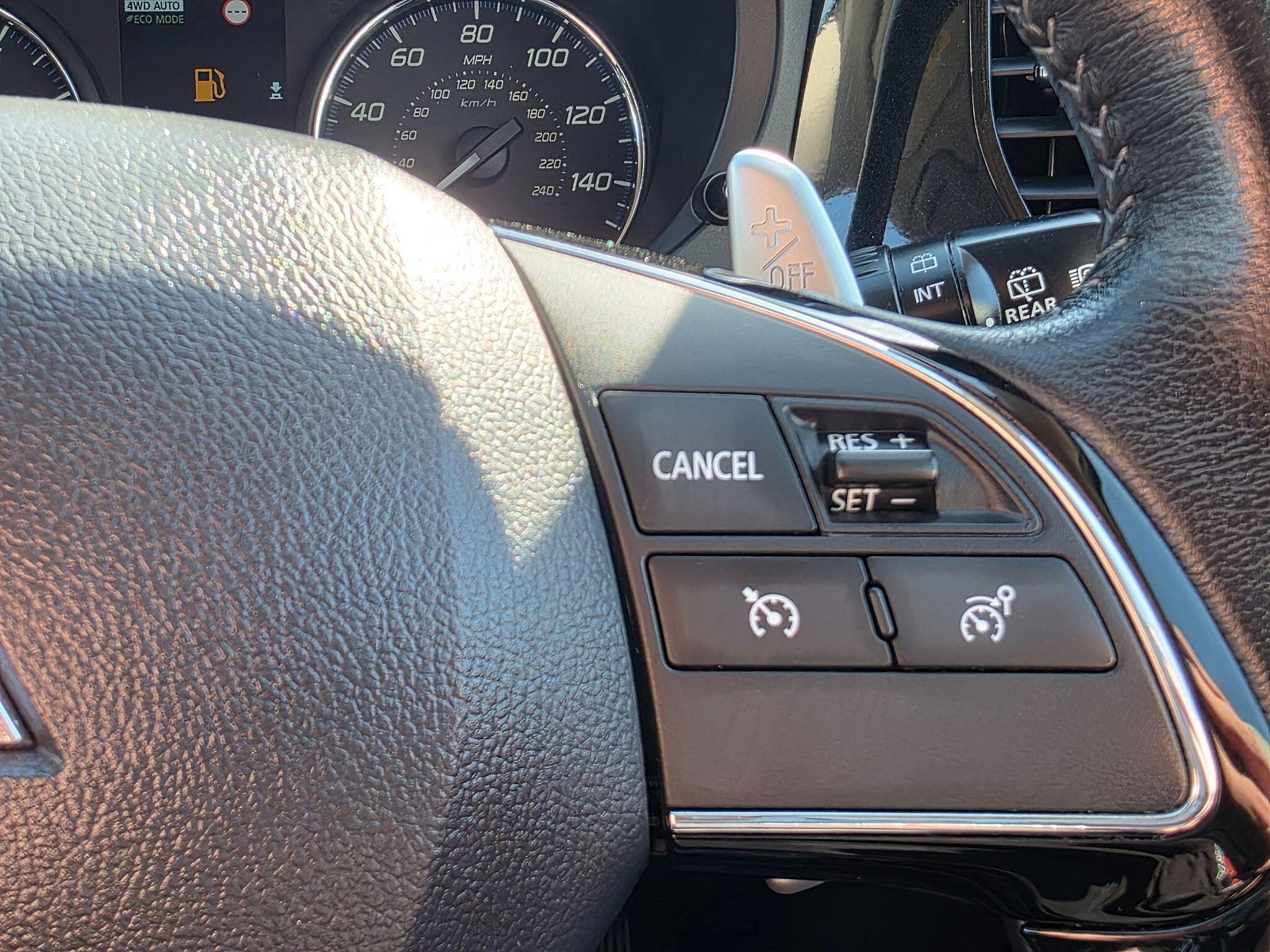 Mitsubishi Outlander 2.0 MIVEC Exceed CVT 4WD Euro 6 (s/s) 5dr 5dr Automatic 2019