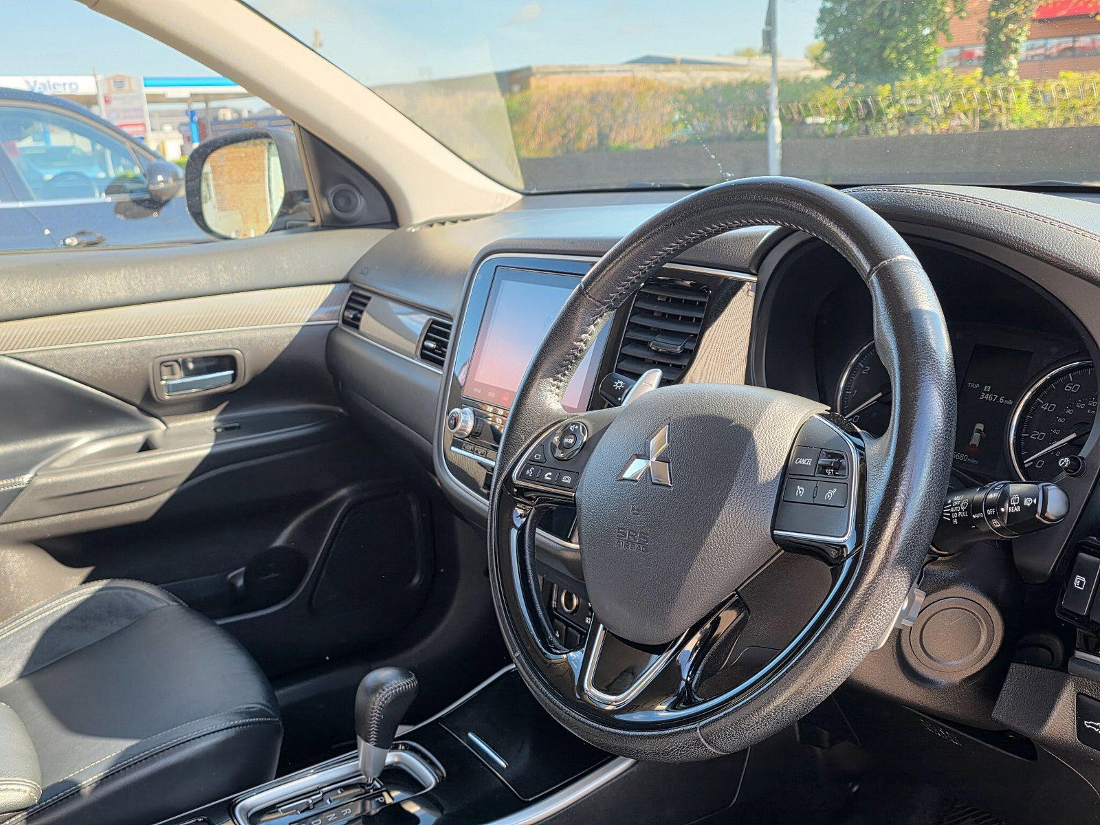 Mitsubishi Outlander 2.0 MIVEC Exceed CVT 4WD Euro 6 (s/s) 5dr 5dr Automatic 2019