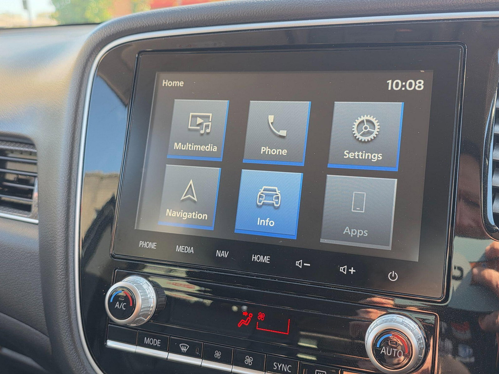 Mitsubishi Outlander 2.0 MIVEC Exceed CVT 4WD Euro 6 (s/s) 5dr 5dr Automatic 2019