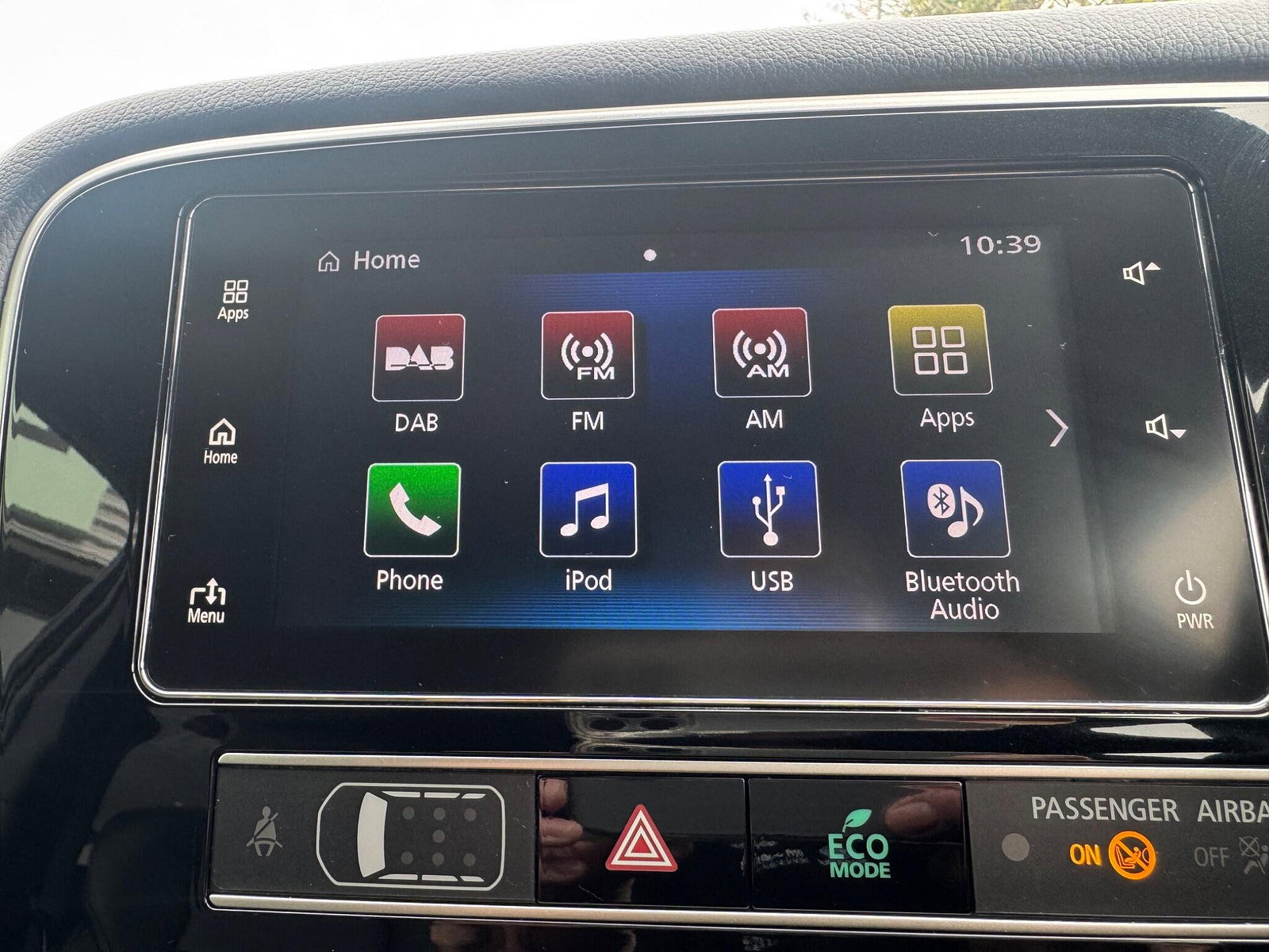 Mitsubishi Outlander 2.4h TwinMotor 13.8kWh 4h CVT 4WD Euro 6 (s/s) 5dr 5dr Automatic 2018