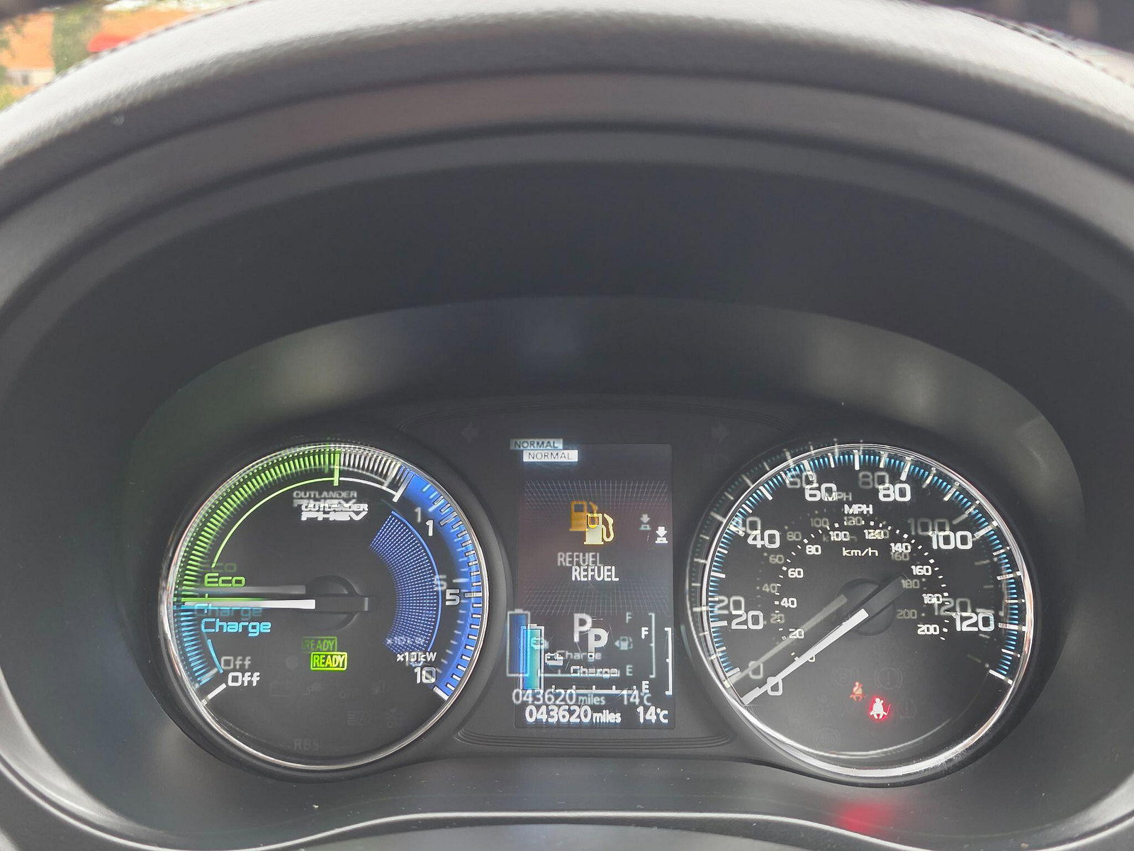 Mitsubishi Outlander 2.4h TwinMotor 13.8kWh Design CVT 4WD Euro 6 (s/s) 5dr 5dr Automatic 2021